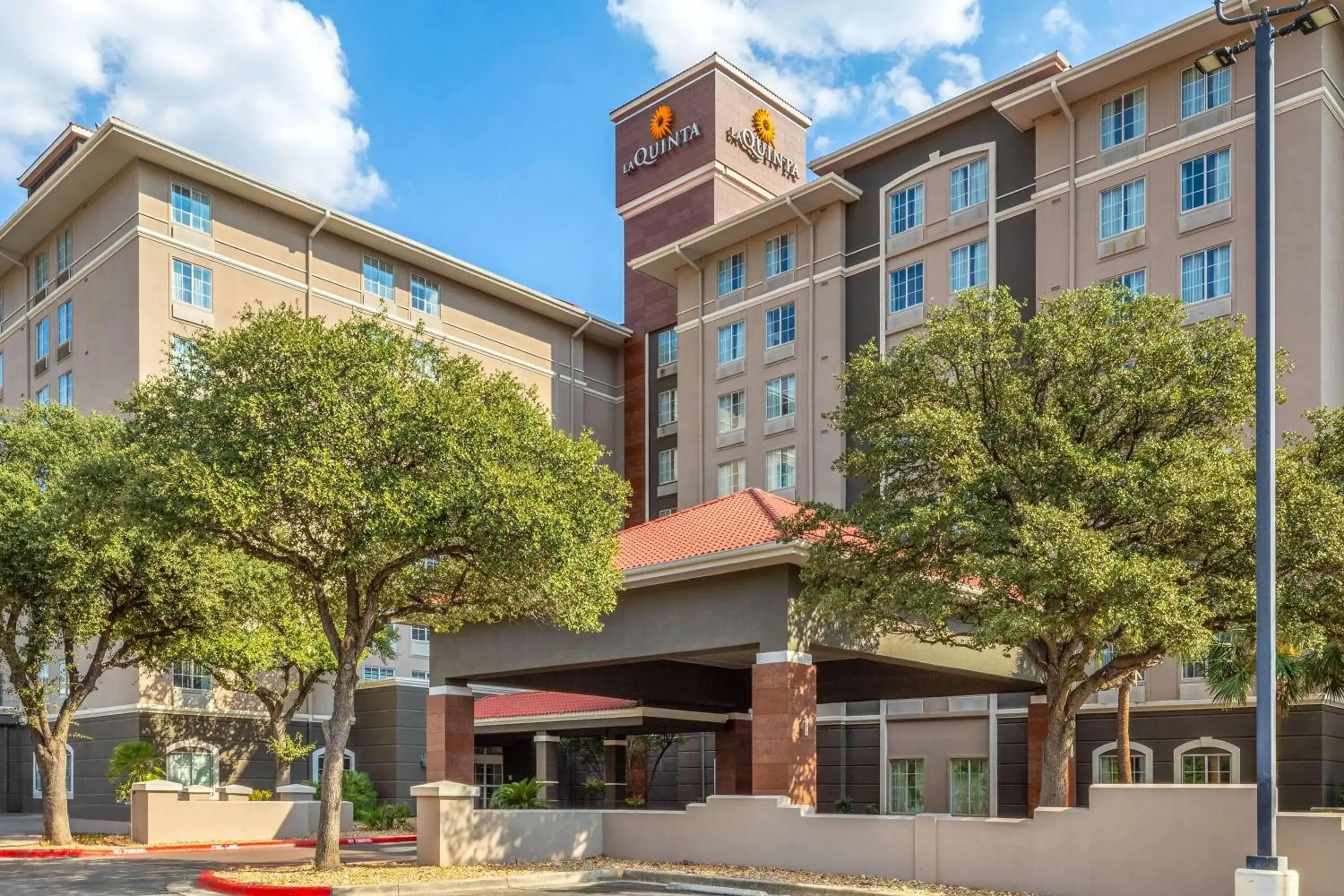 La Quinta by Wyndham San Antonio Airport La Quinta by Wyndham San Antonio Airport