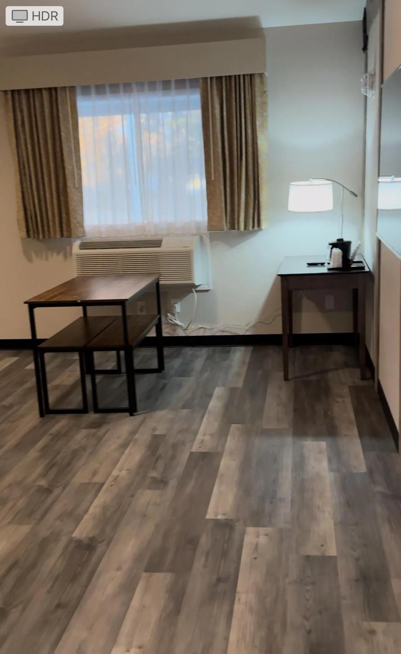 Dining area in Days Inn and Suites by Wyndham Port Huron