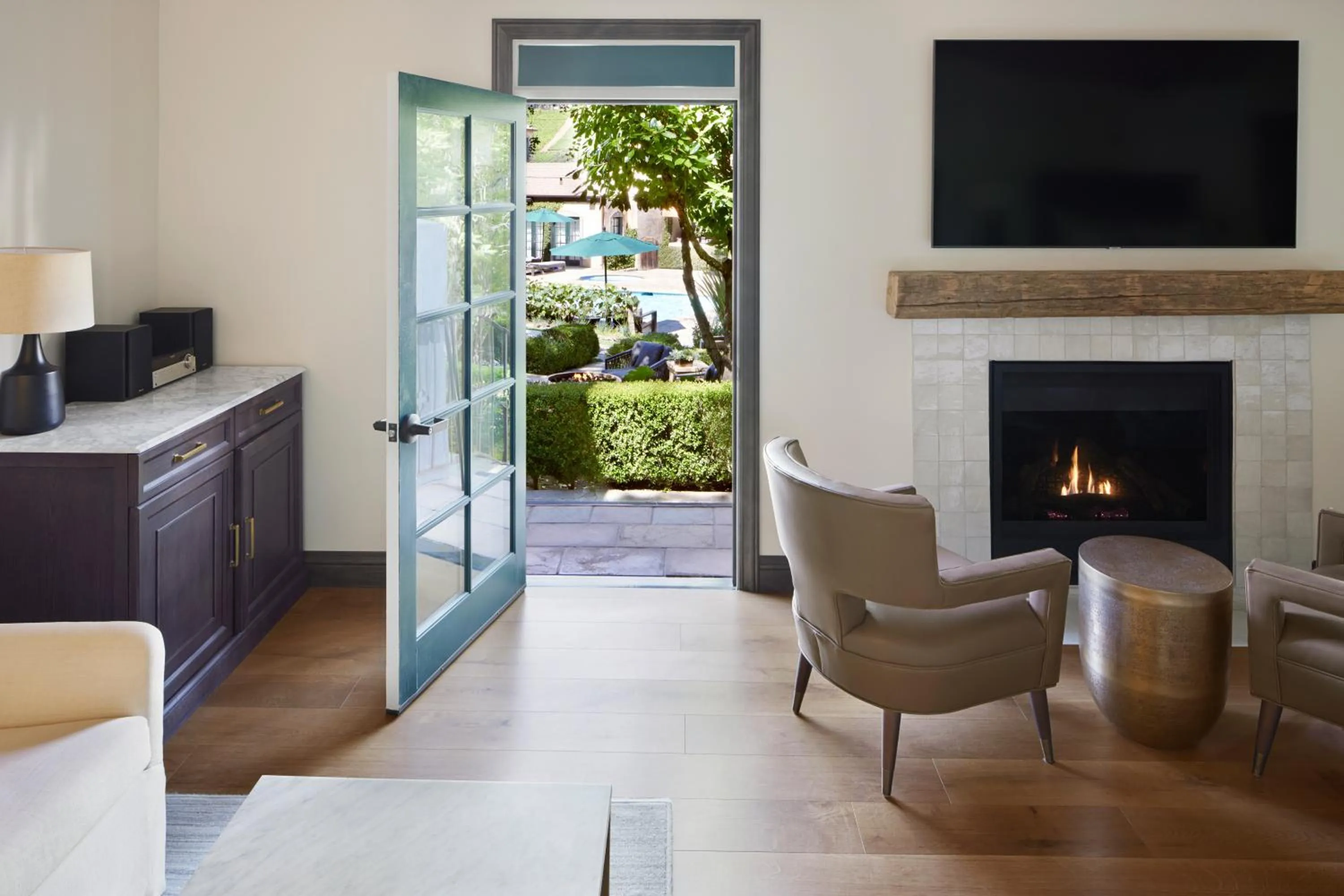 Seating area in Kenwood Inn & Spa