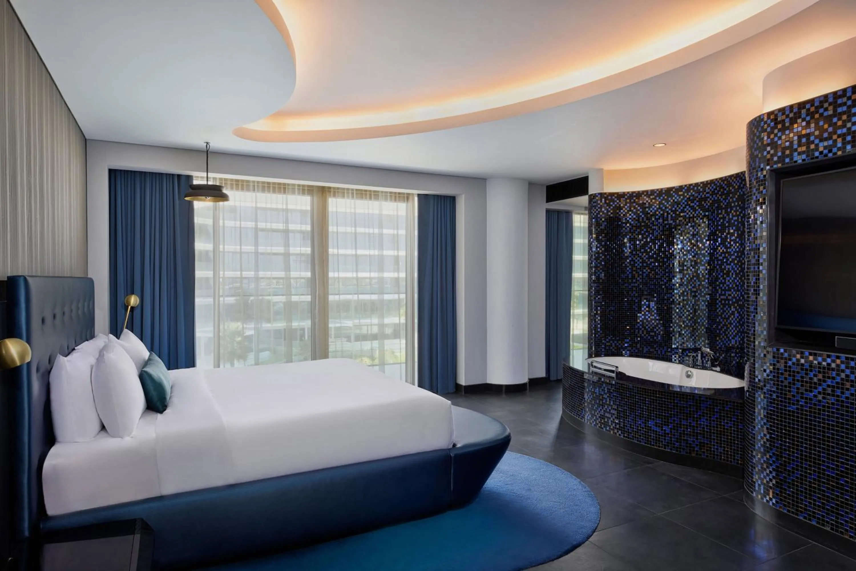 Photo of the whole room, Bed in W Dubai - The Palm
