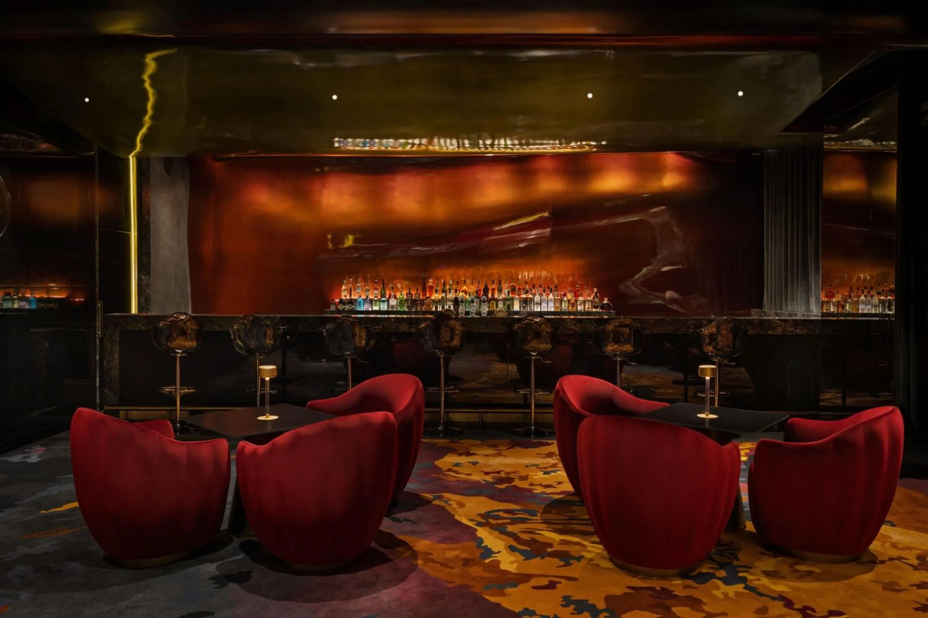 Lounge or bar in W Dubai - The Palm