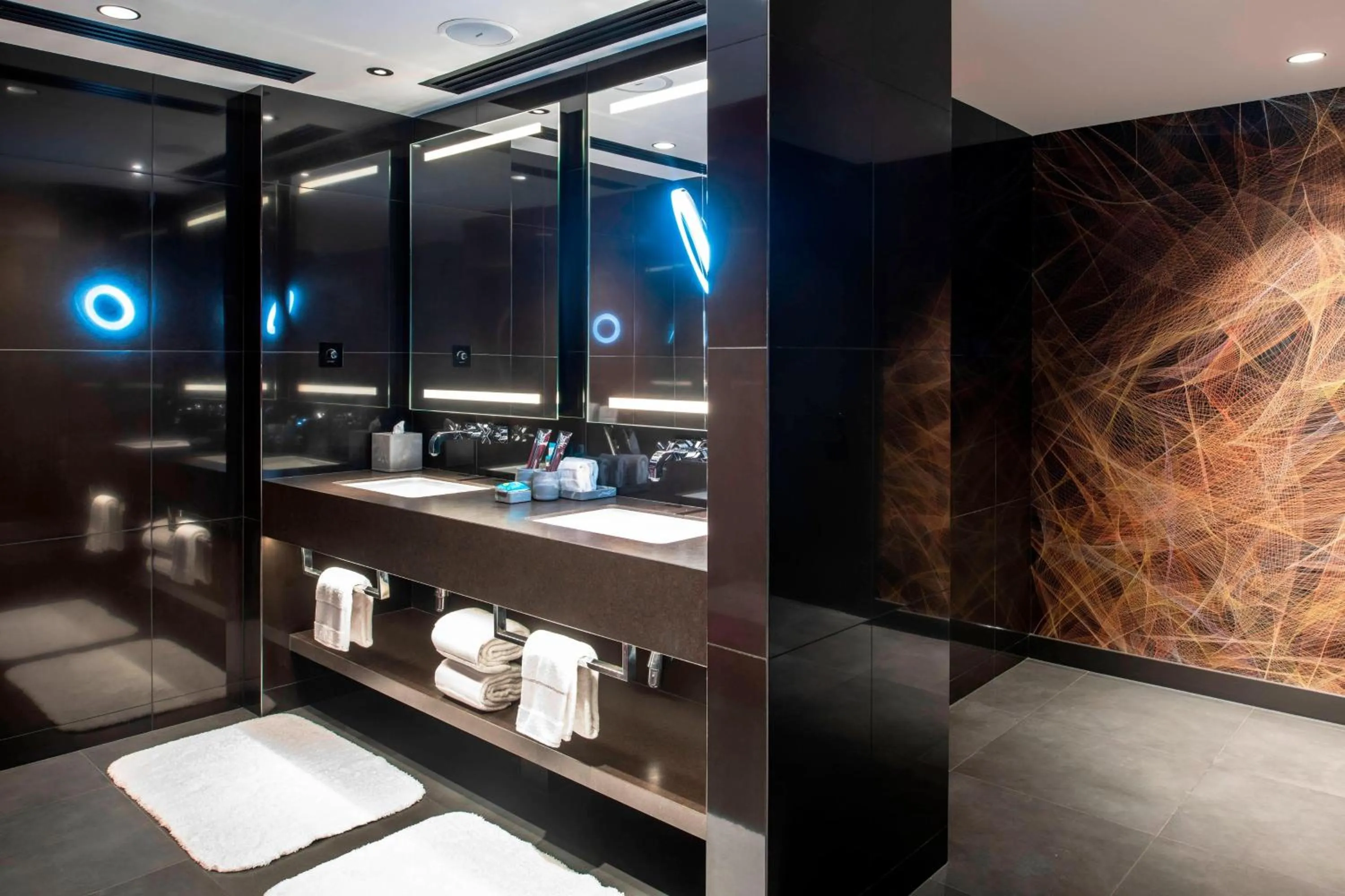Bathroom in W Dubai - The Palm