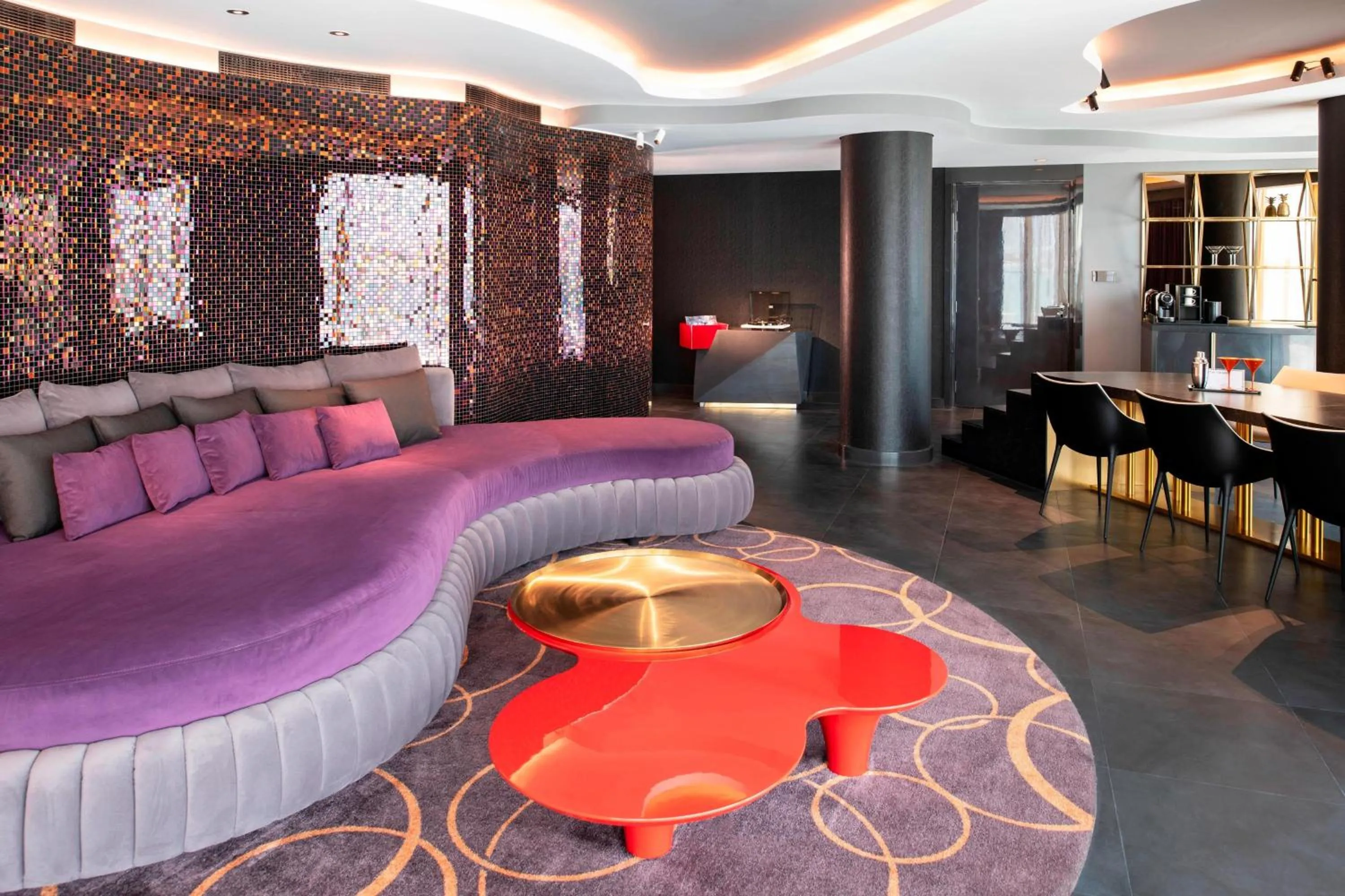 Living room in W Dubai - The Palm