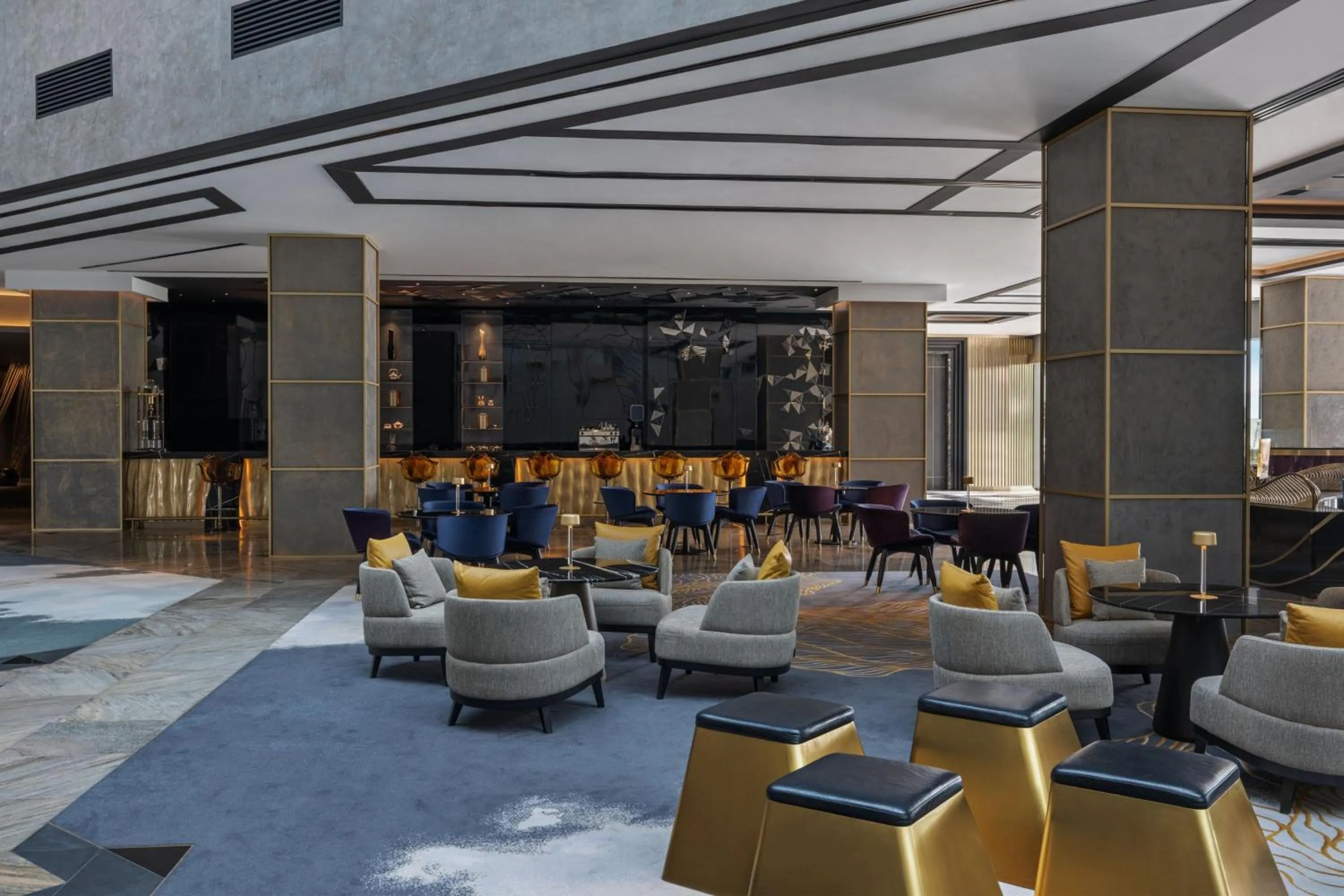 Lounge or bar in W Dubai - The Palm