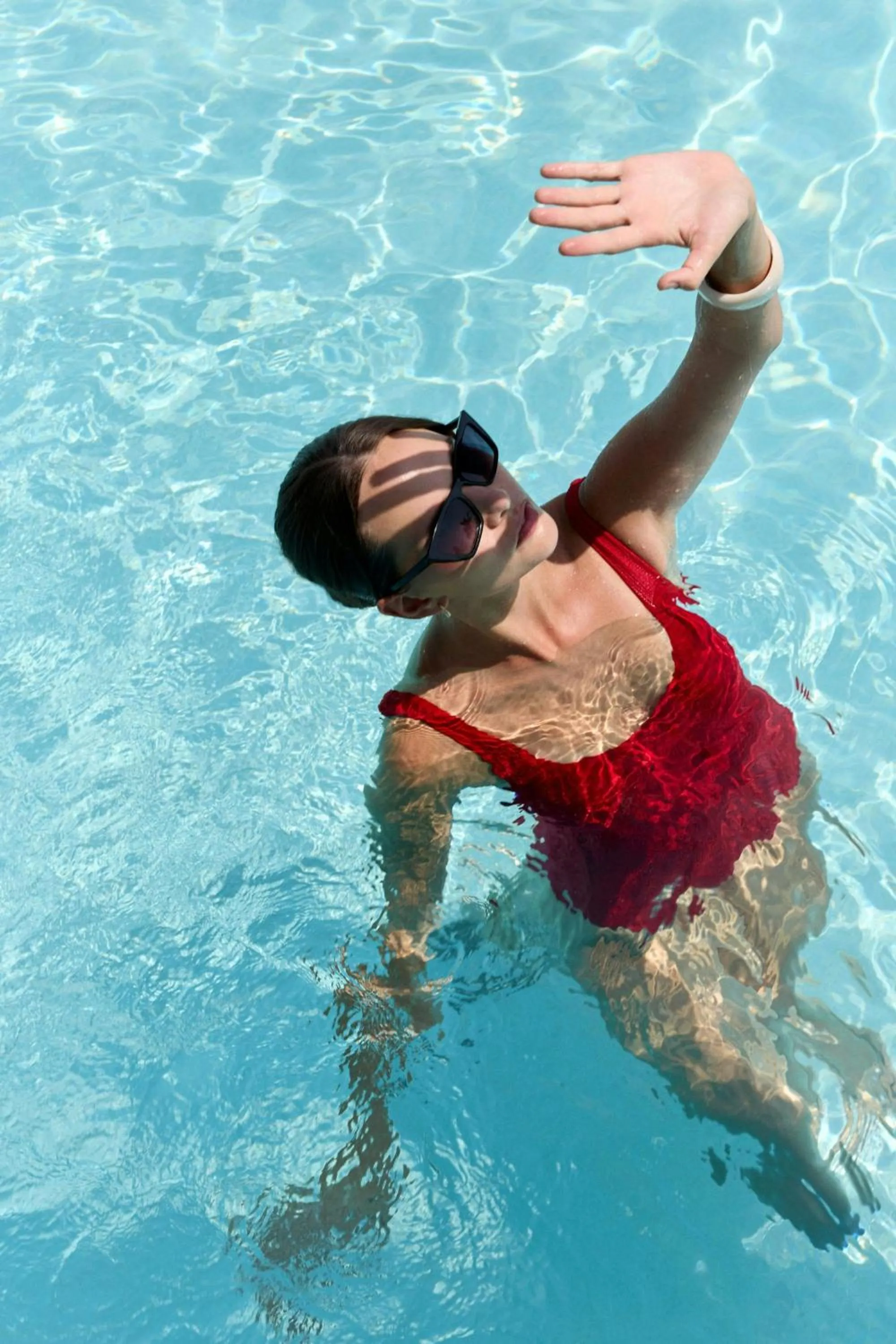 Swimming pool in W Dubai - The Palm