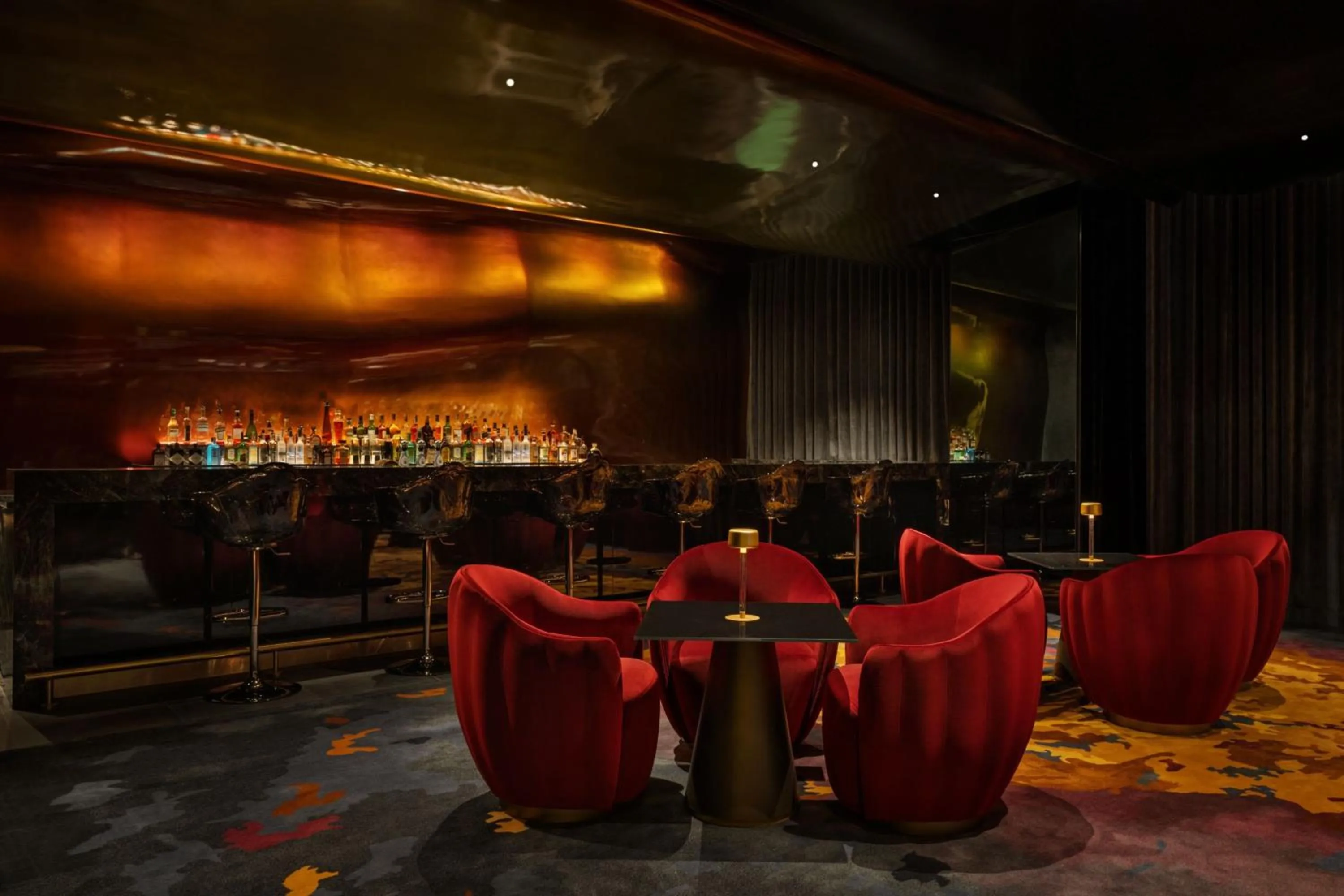 Lounge or bar in W Dubai - The Palm