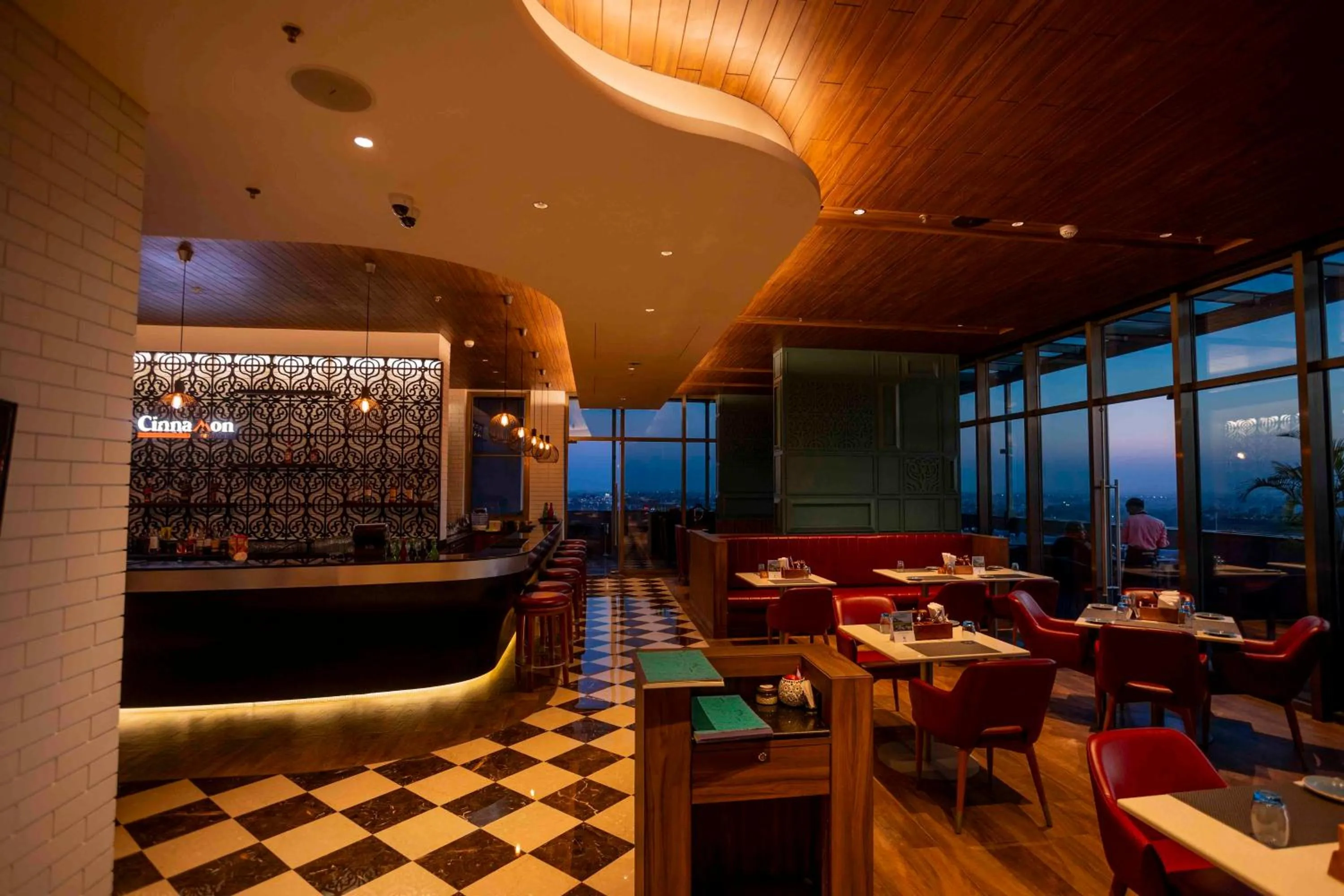 Restaurant/places to eat in Courtyard by Marriott Siliguri