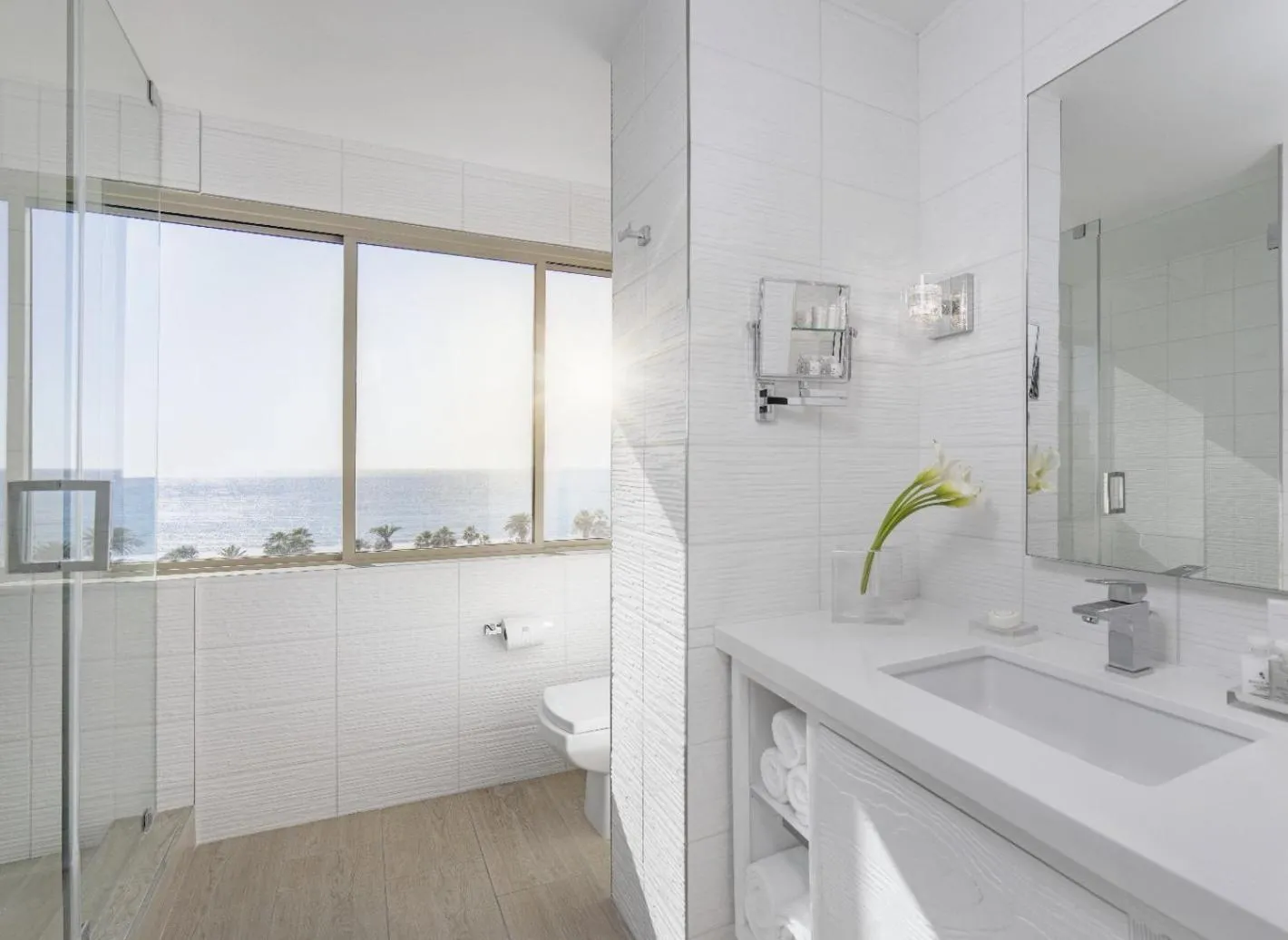 Bathroom in Huntley Santa Monica Beach