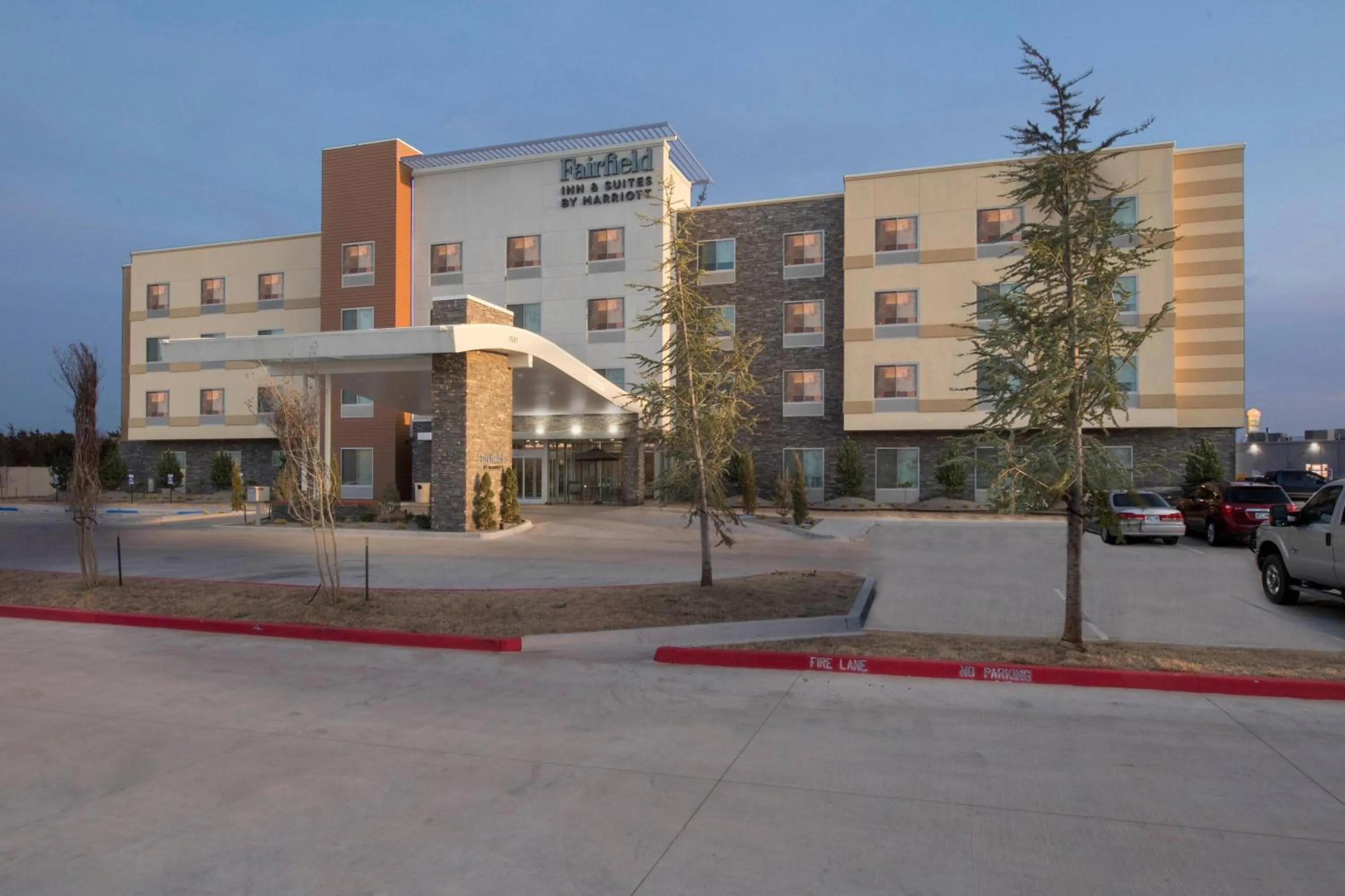 Property building in Fairfield Inn & Suites by Marriott Oklahoma City El Reno
