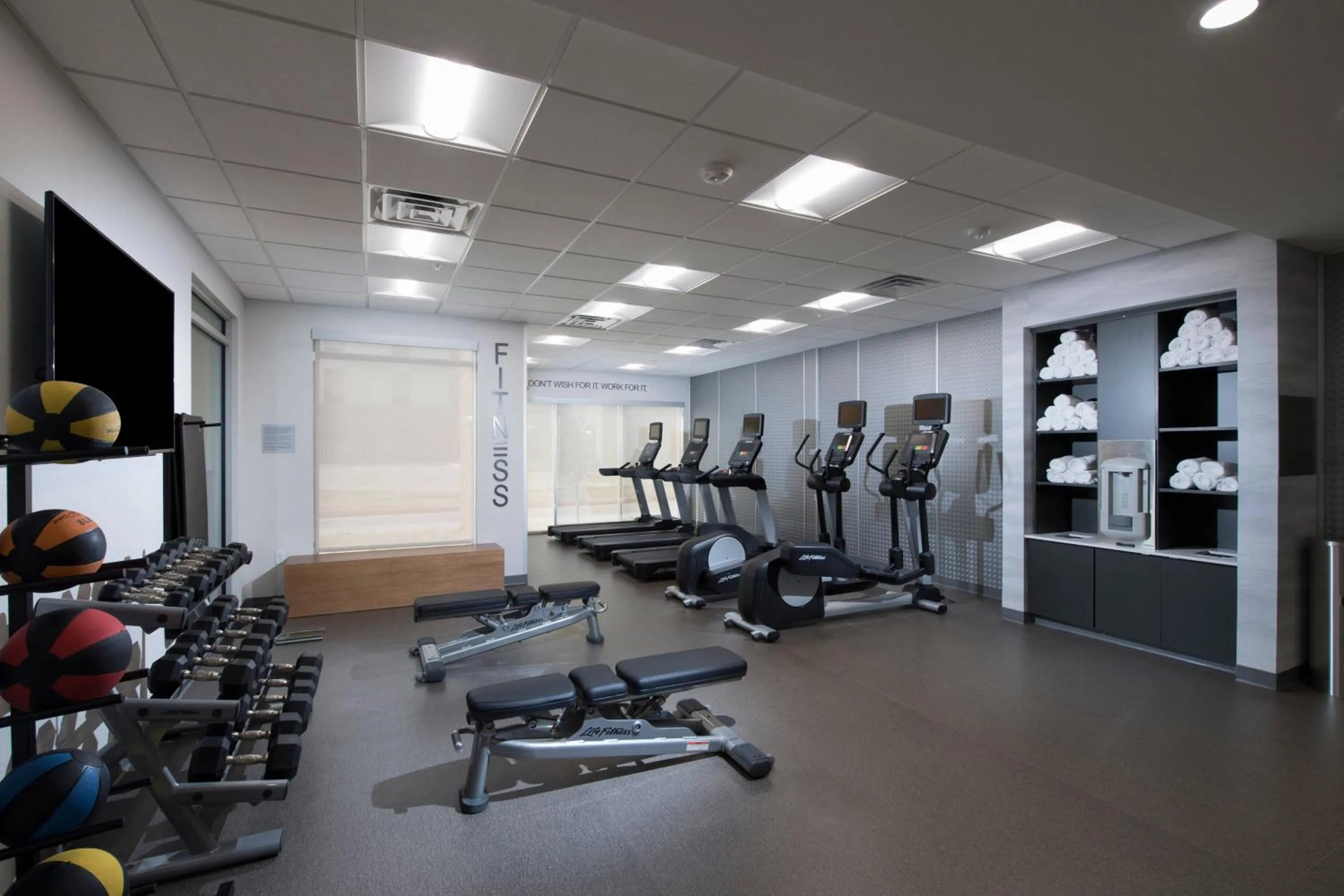 Fitness centre/facilities in Fairfield Inn & Suites by Marriott Oklahoma City El Reno