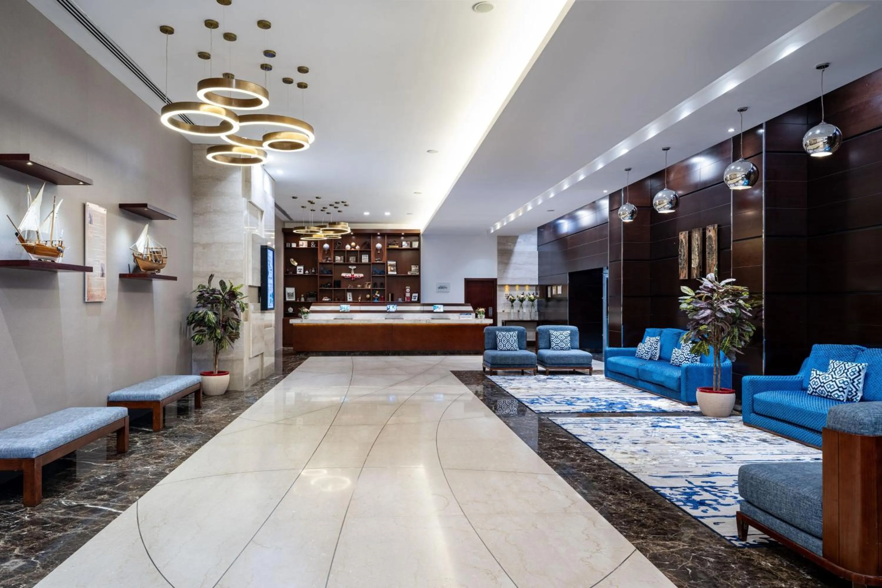 Lobby or reception in Four Points by Sheraton Sharjah