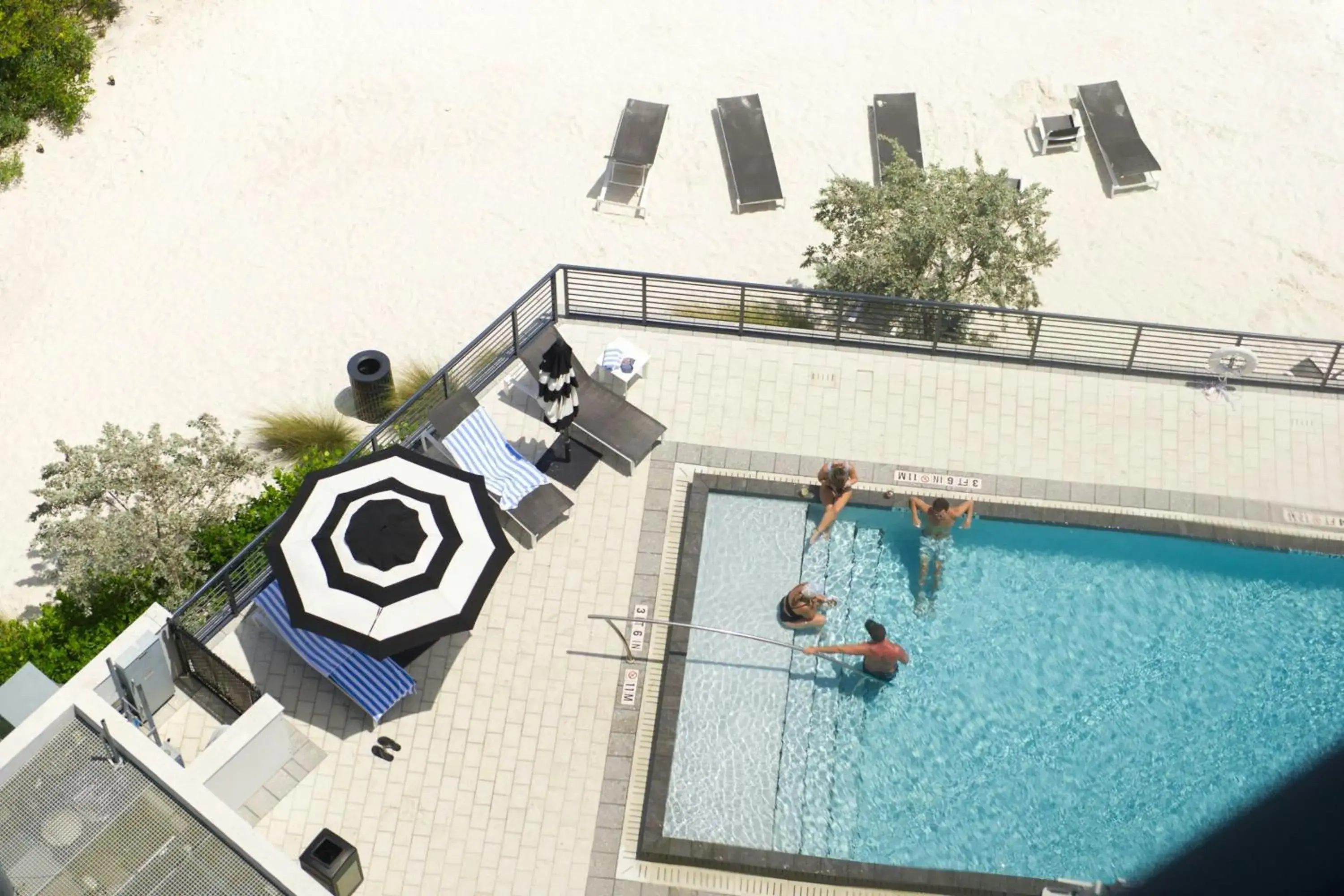 Swimming pool in The CURRENT Hotel, Autograph Collection Swimming pool in The CURRENT Hotel, Autograph Collection