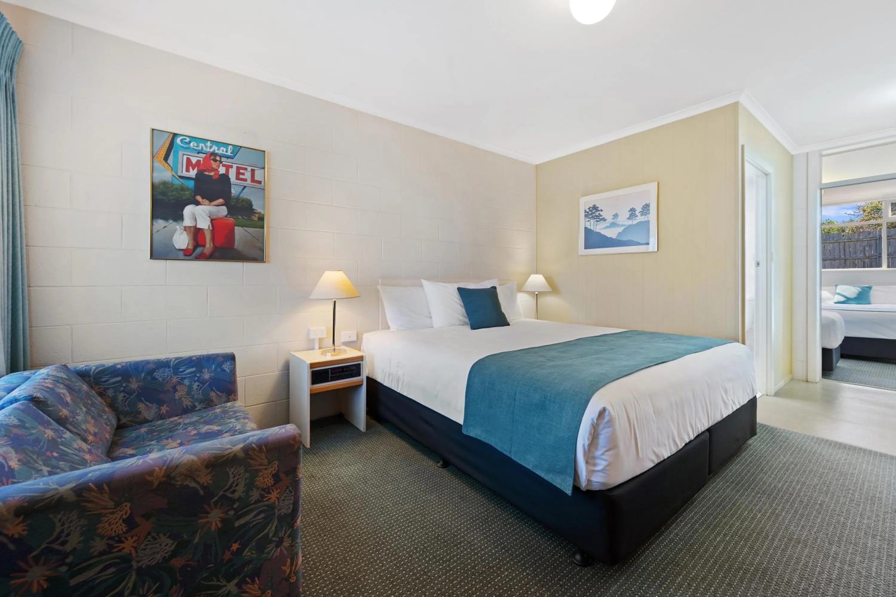 Bed in Comfort Inn Devonport