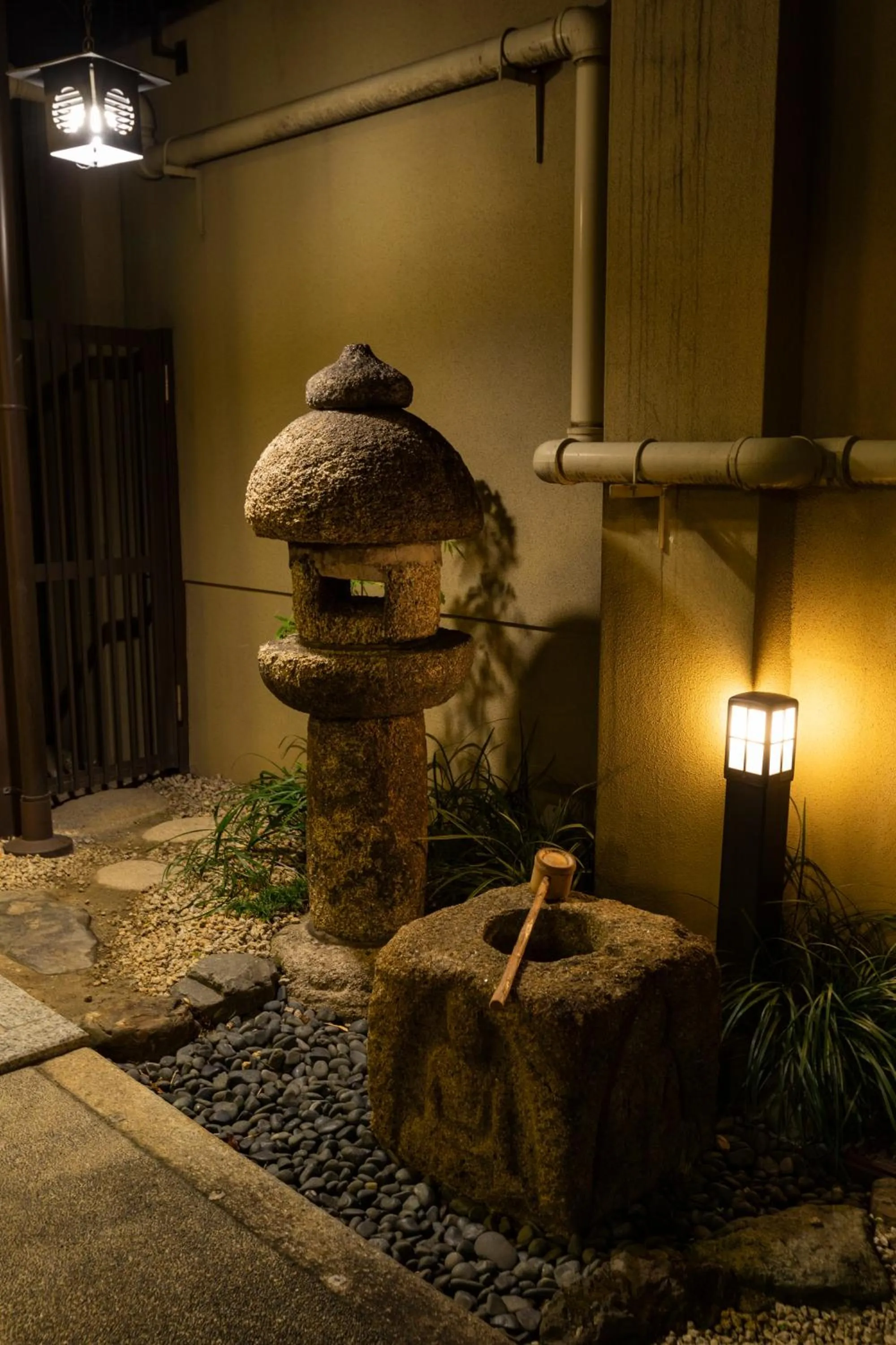 Property building in Kyoto Higashiyamaso