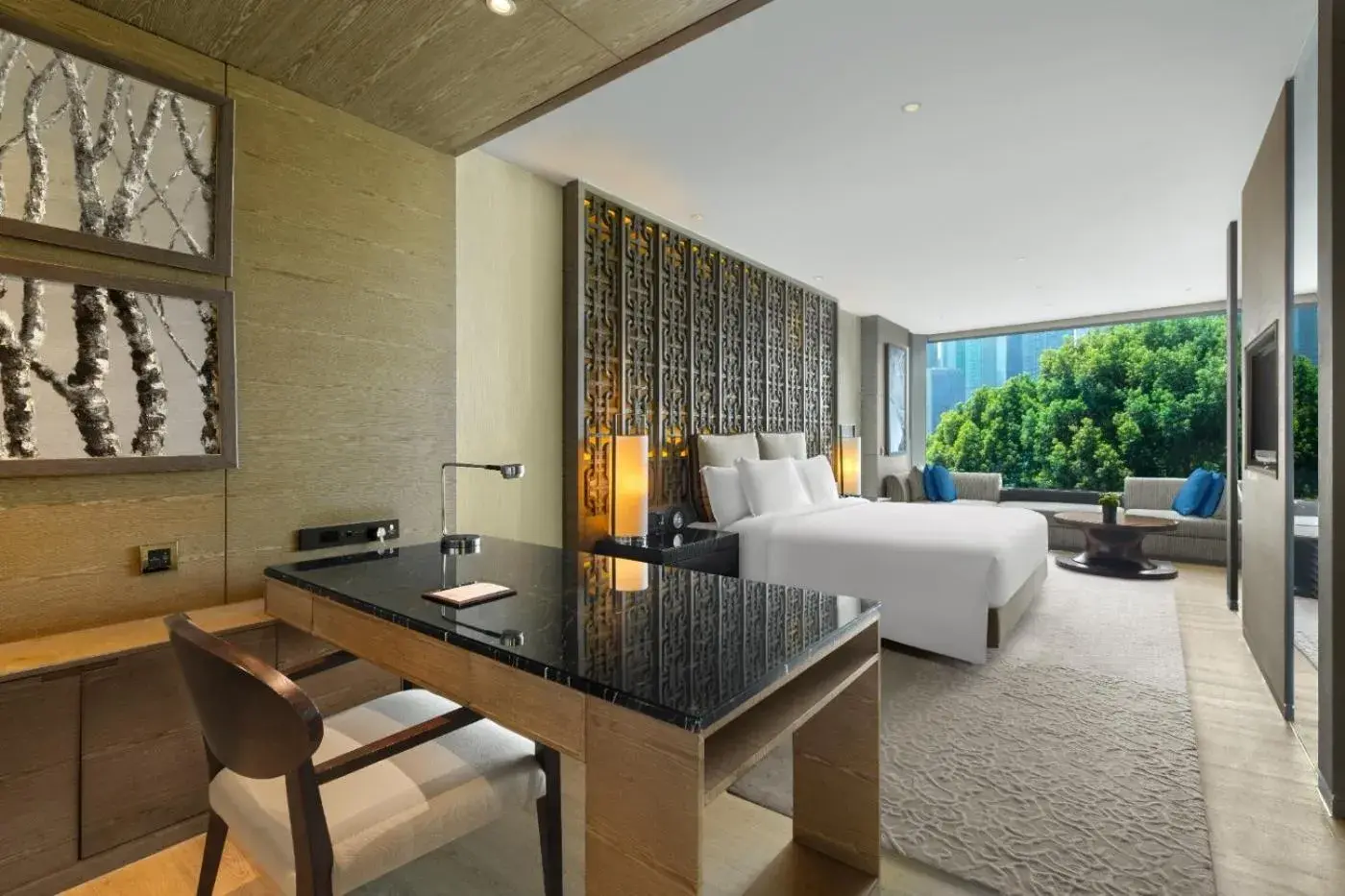 Banyan Retreat Room in Banyantree Shanghai On the Bund - Tales rooftop bar boasts a jaw-dropping panoramic vista Banyan Retreat Room in Banyantree Shanghai On the Bund - Tales rooftop bar boasts a jaw-dropping panoramic vista