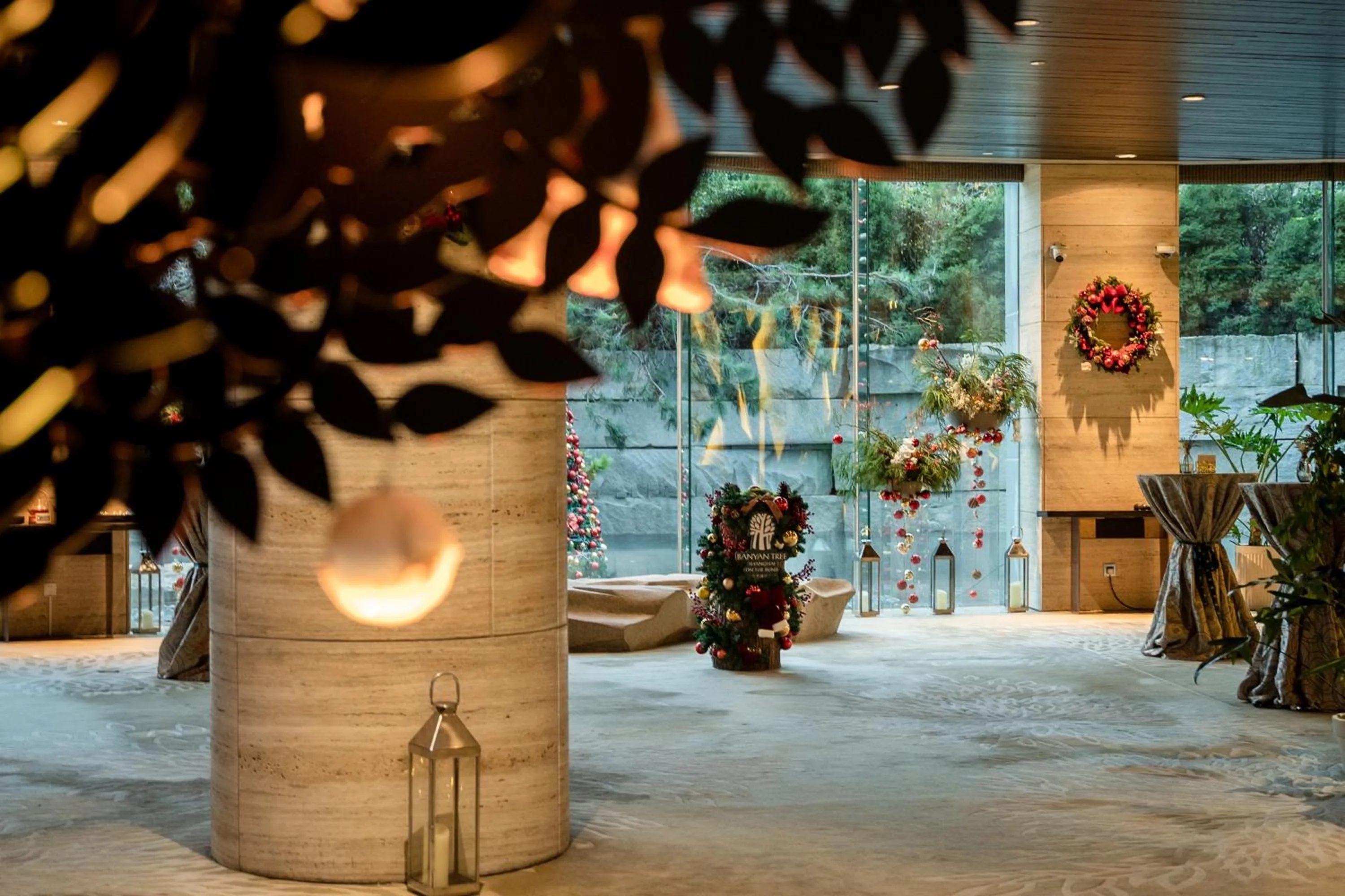 Decorative detail in Banyantree Shanghai On the Bund - Tales rooftop bar boasts a jaw-dropping panoramic vista