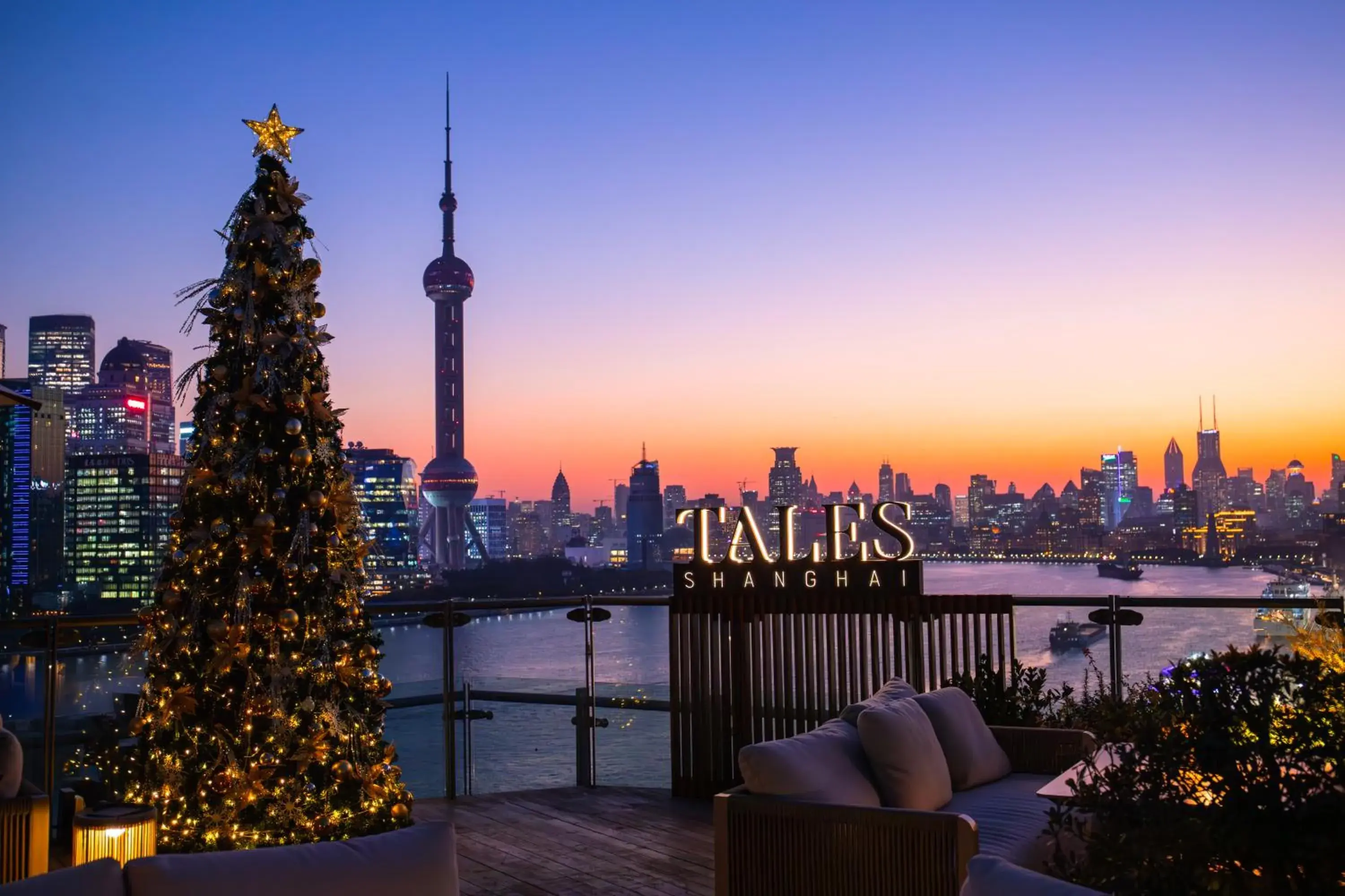 Lake view in Banyantree Shanghai On the Bund - Tales rooftop bar boasts a jaw-dropping panoramic vista Lake view in Banyantree Shanghai On the Bund - Tales rooftop bar boasts a jaw-dropping panoramic vista