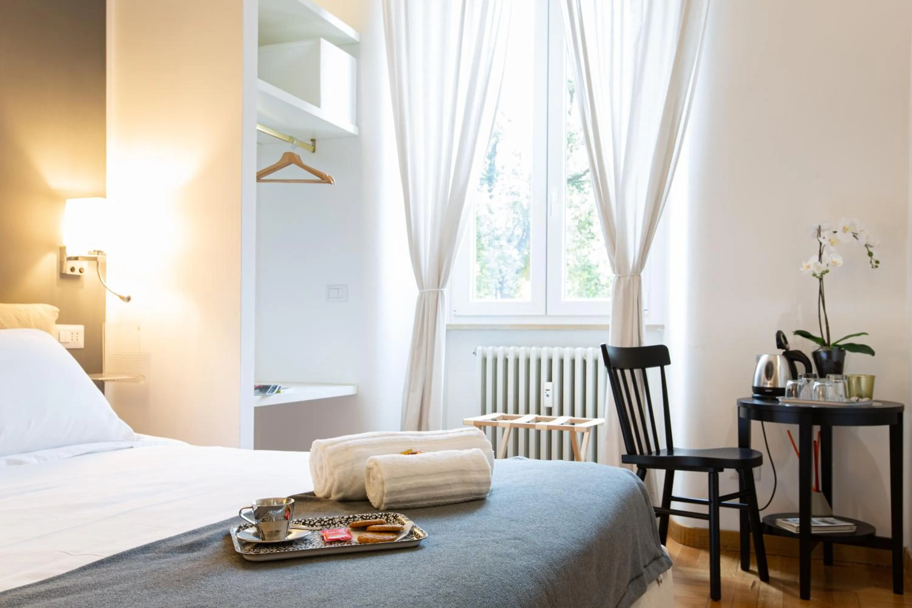 Bed in Lombardia40 Luxury Suites