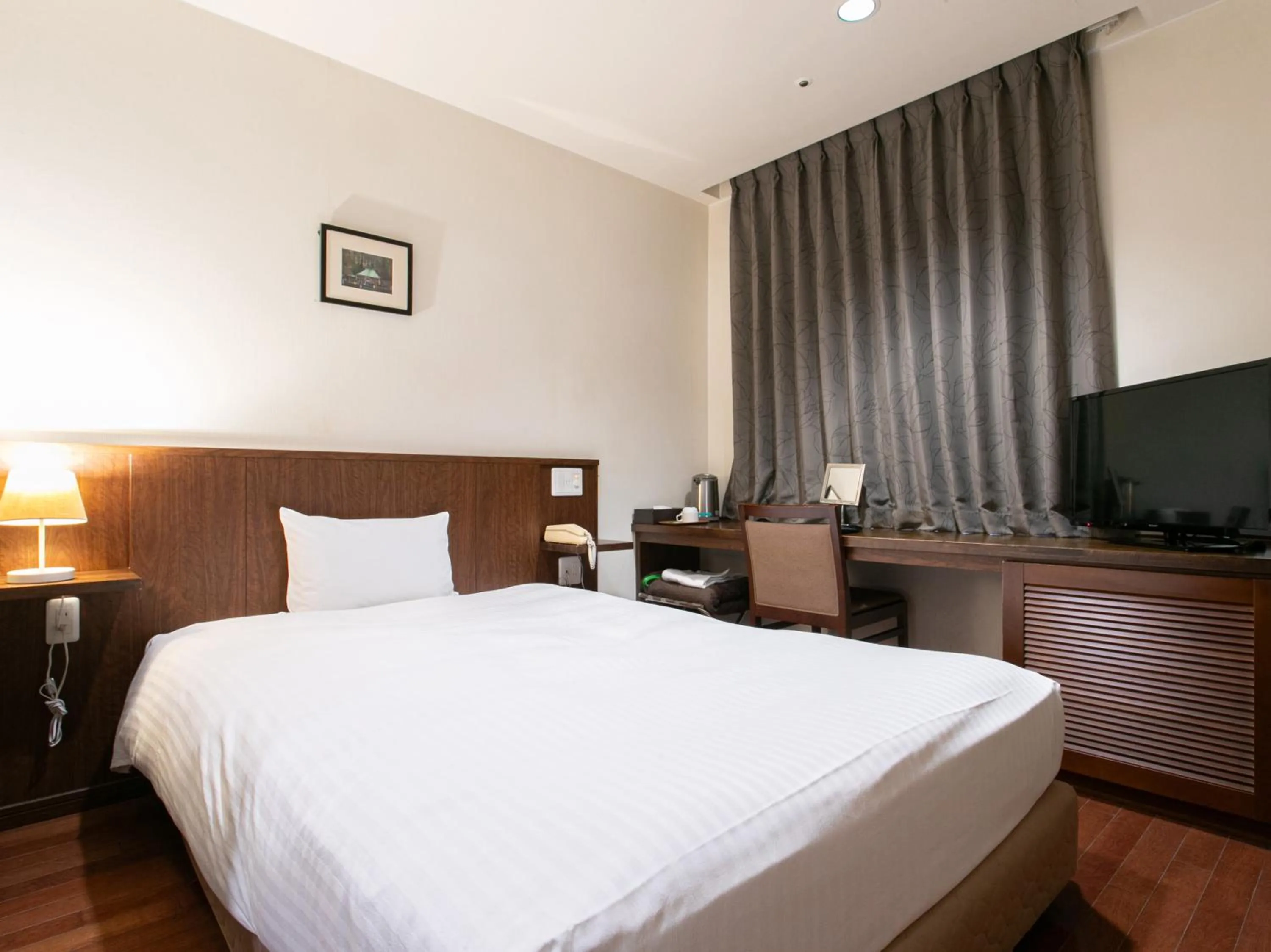 Photo of the whole room, Bed in Sutton Hotel Hakata City
