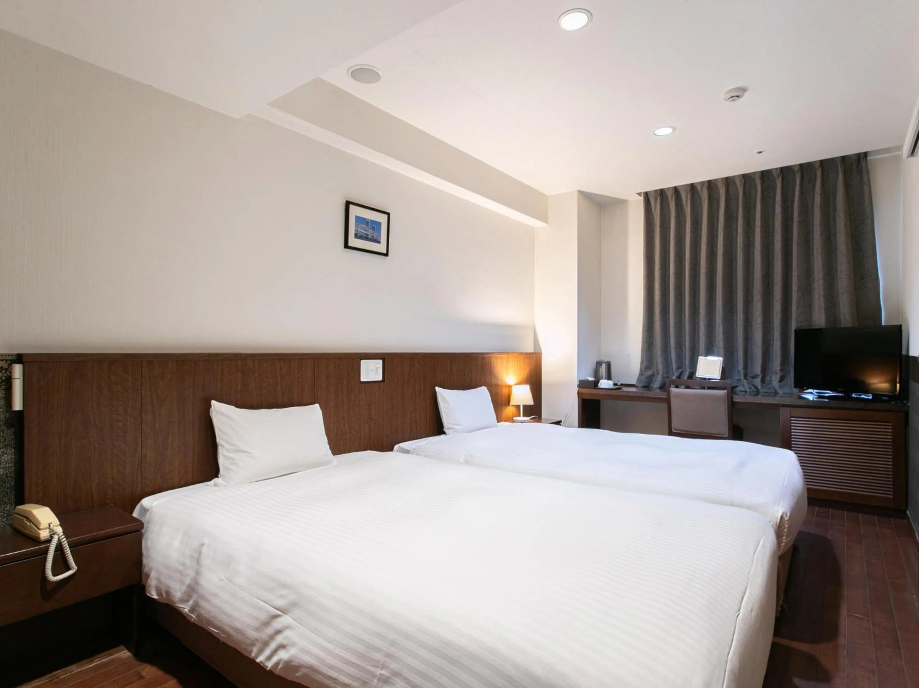 Photo of the whole room, Bed in Sutton Hotel Hakata City