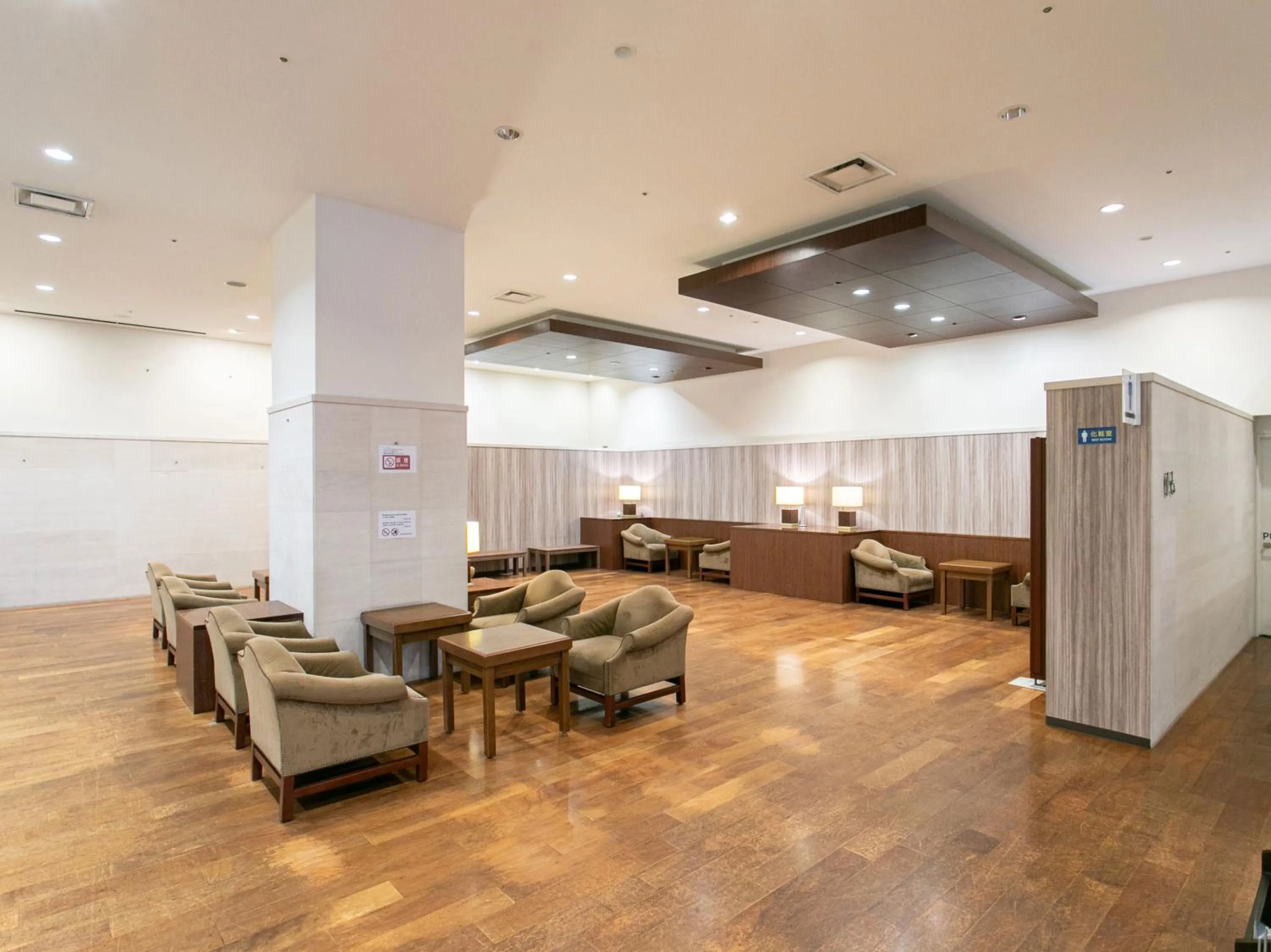 Lobby or reception in Sutton Hotel Hakata City