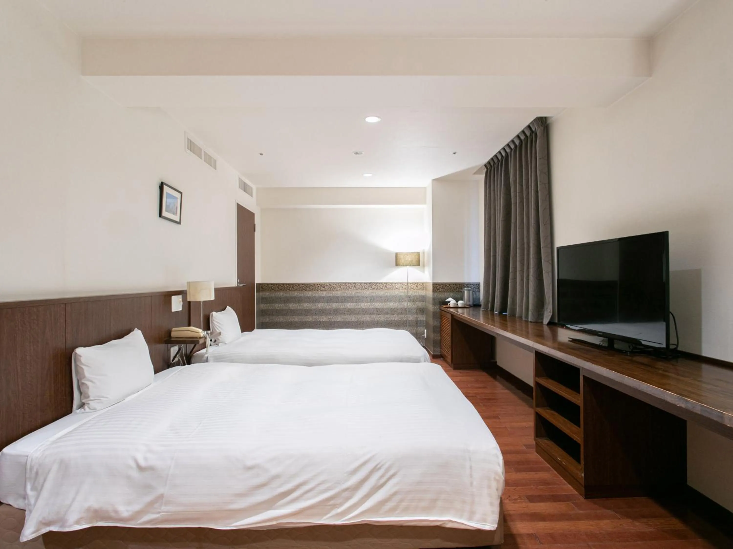 Photo of the whole room, Bed in Sutton Hotel Hakata City