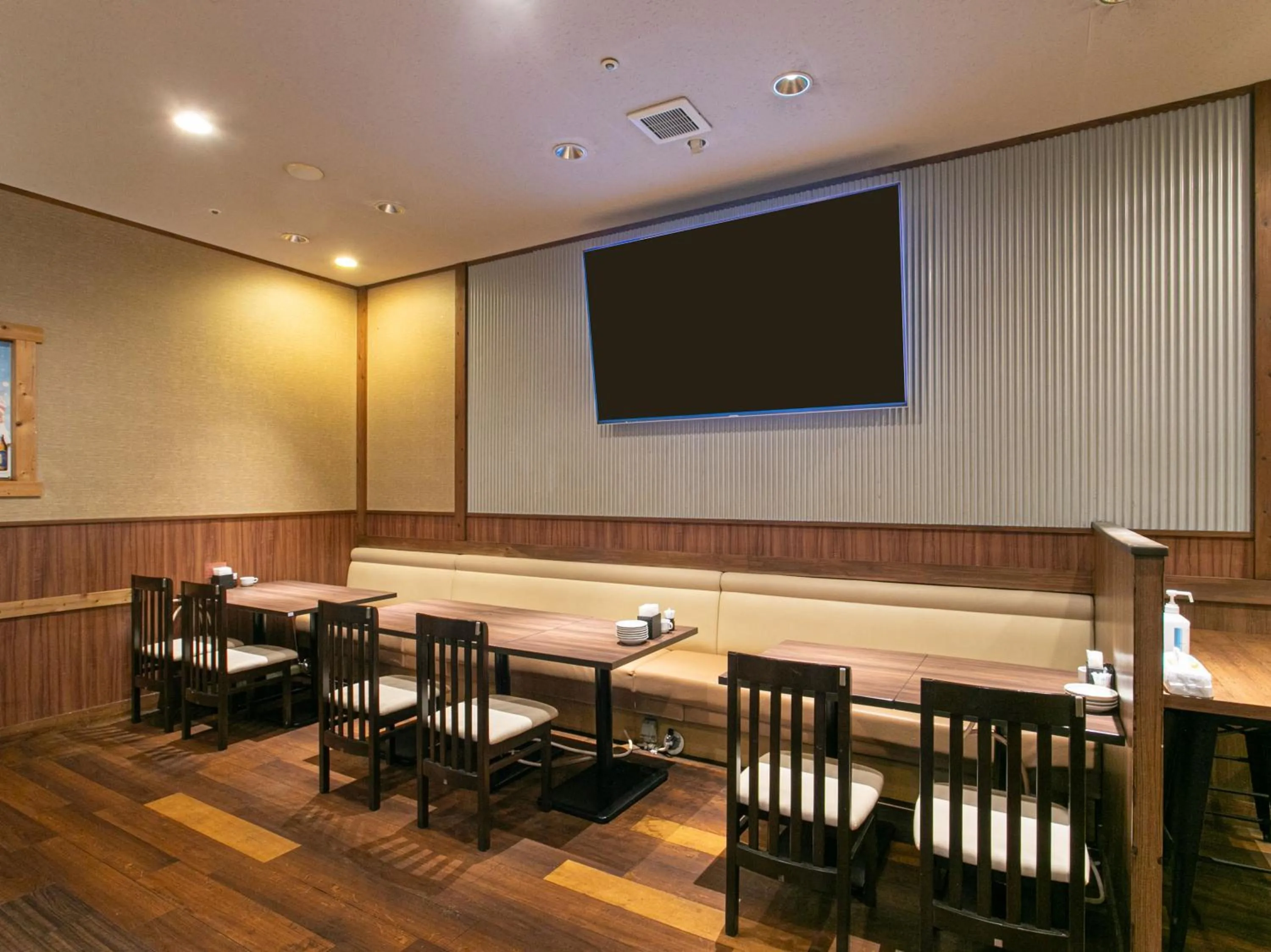 Restaurant/places to eat in Sutton Hotel Hakata City