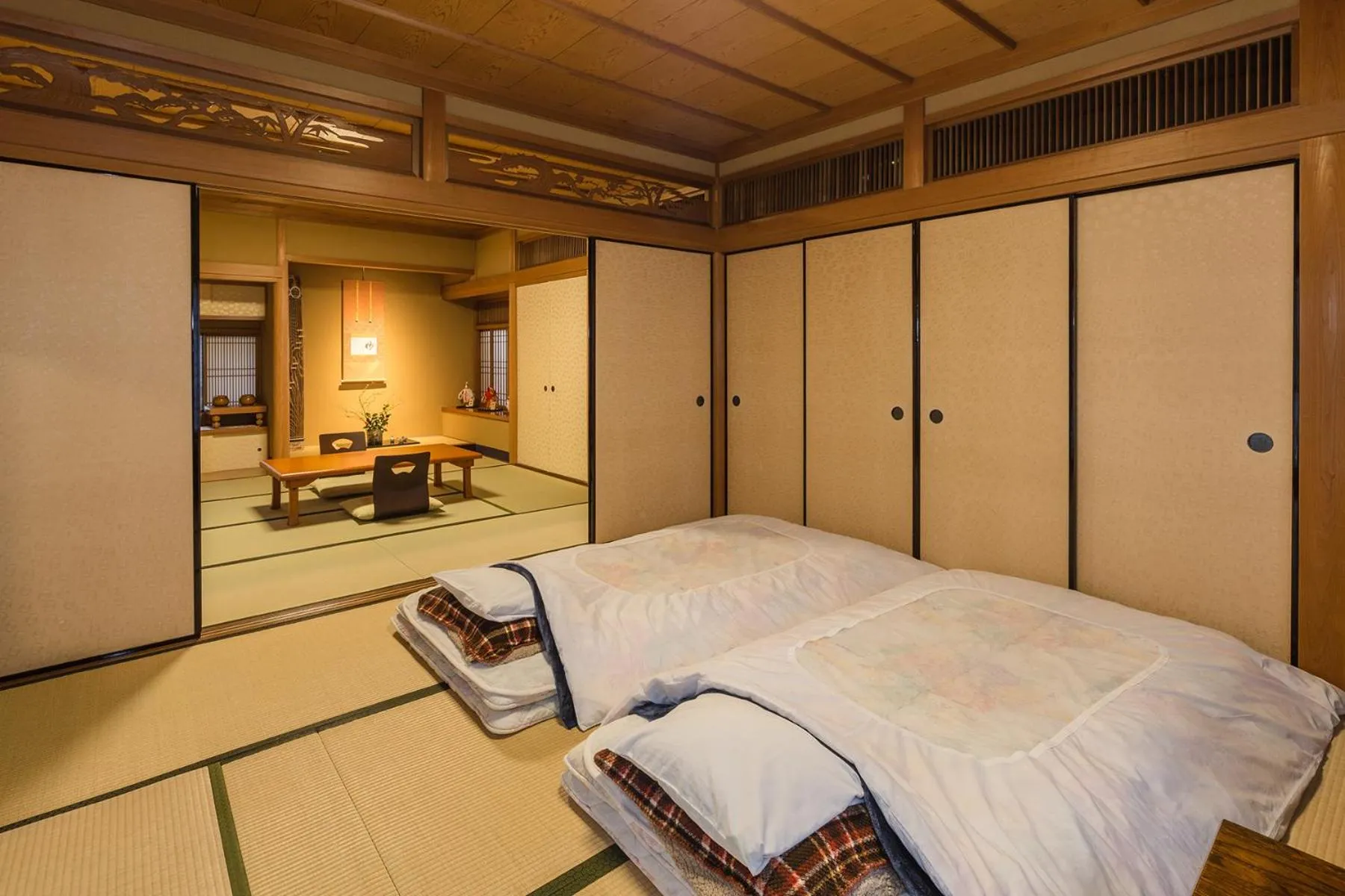 Photo of the whole room, Bed in Kamuroan