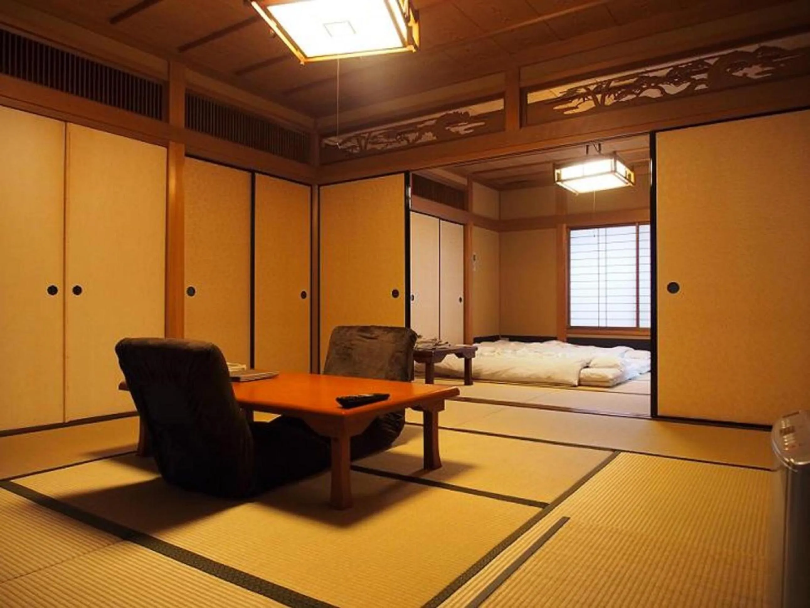Photo of the whole room, Bed in Kamuroan