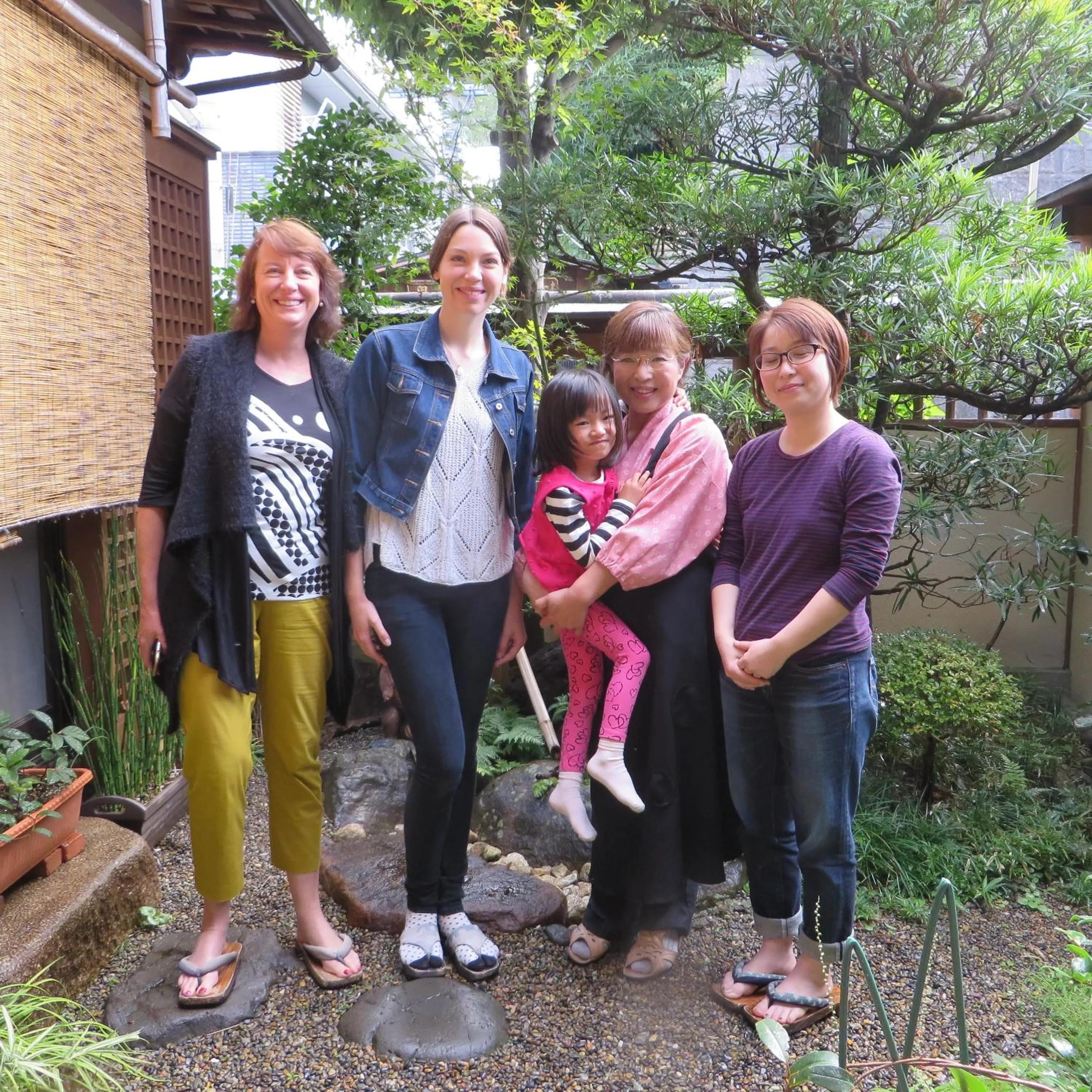 Guests in Kamuroan