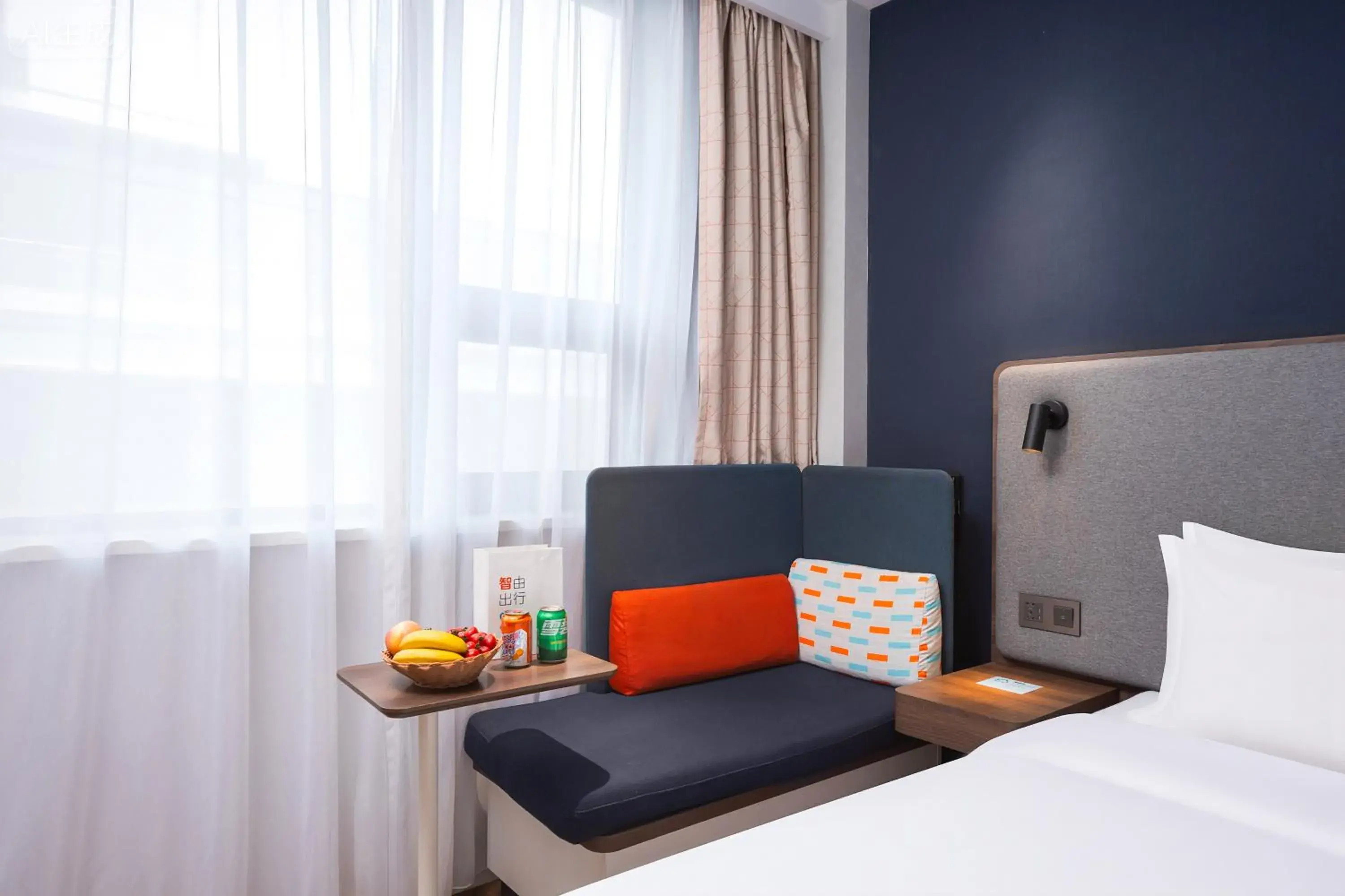 Standard Twin Room - Accessible in Holiday Inn Express Xi'an Bell Tower by IHG Standard Twin Room - Accessible in Holiday Inn Express Xi'an Bell Tower by IHG