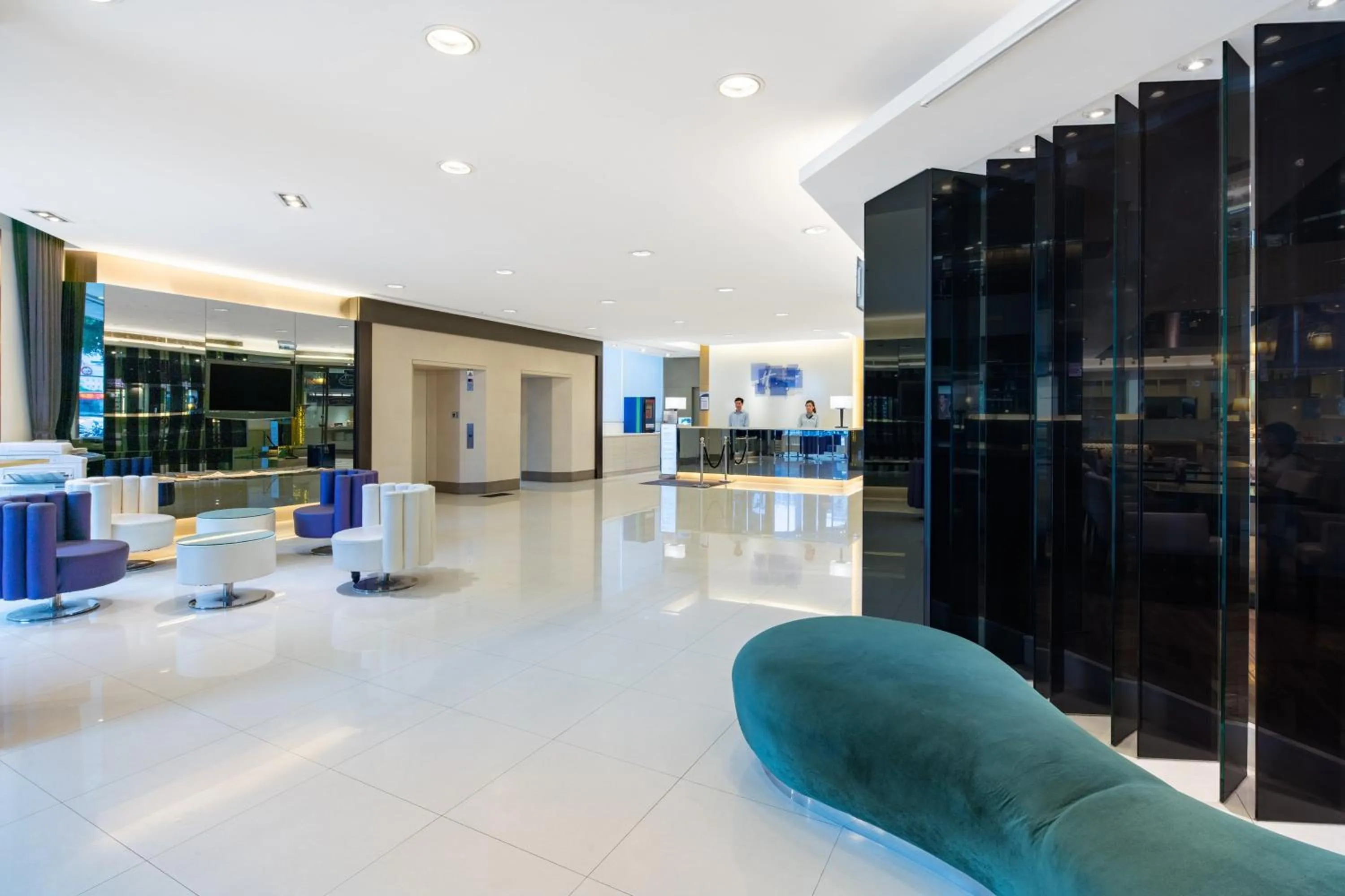 Property building in Holiday Inn Express Taichung Park by IHG