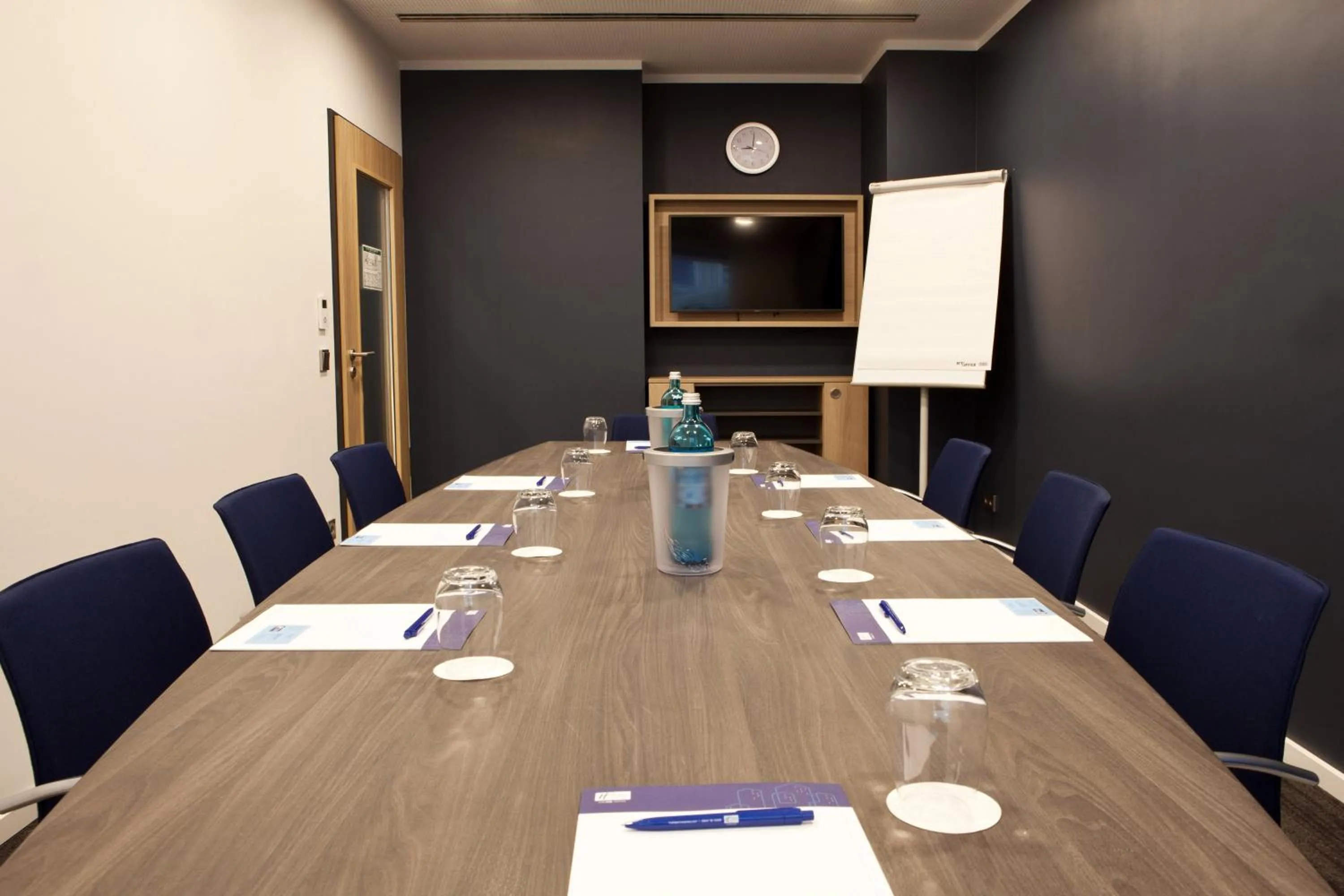 Meeting/conference room in Holiday Inn Express - Mülheim - Ruhr by IHG