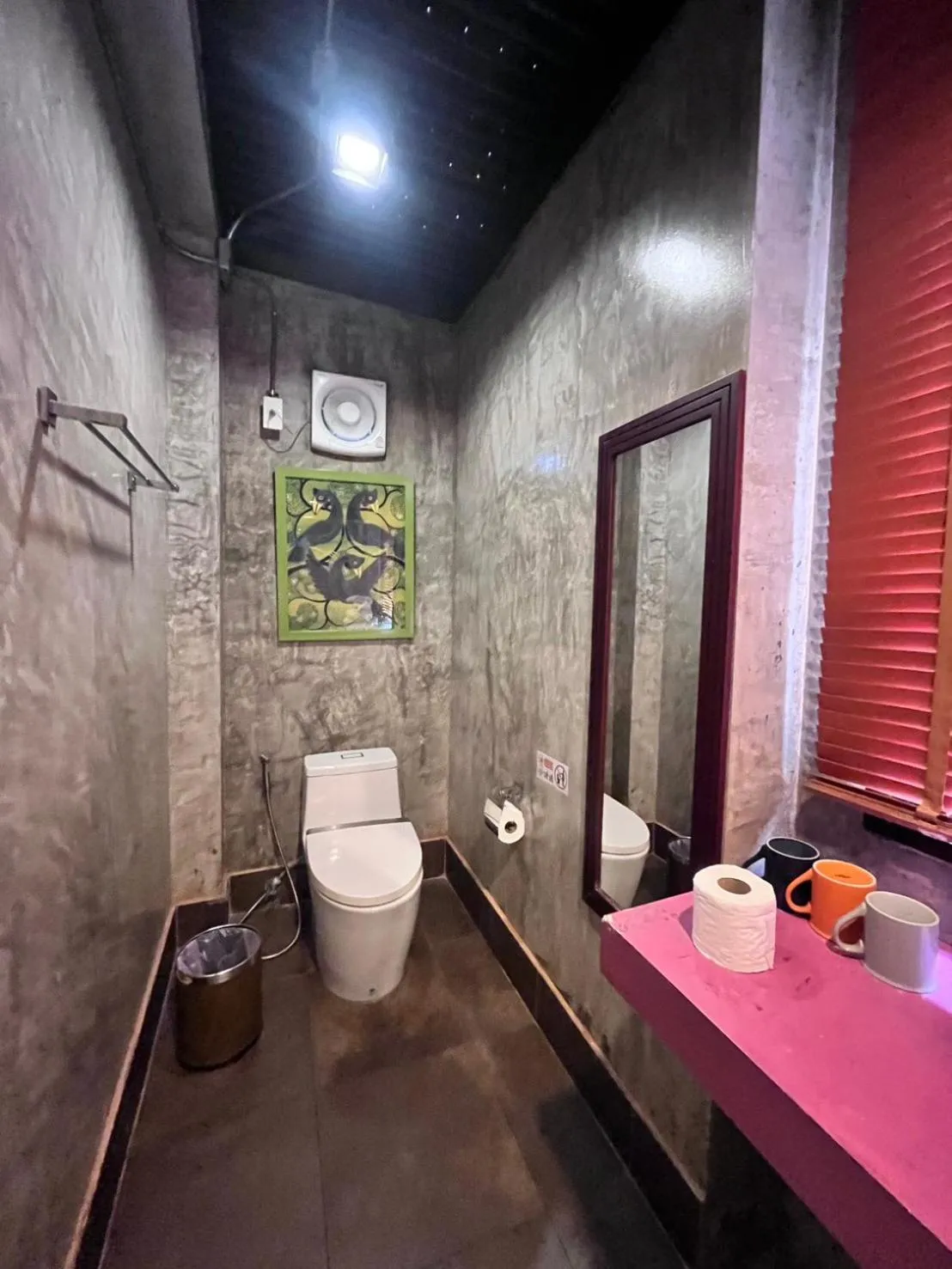 Shower in Villa Thapae