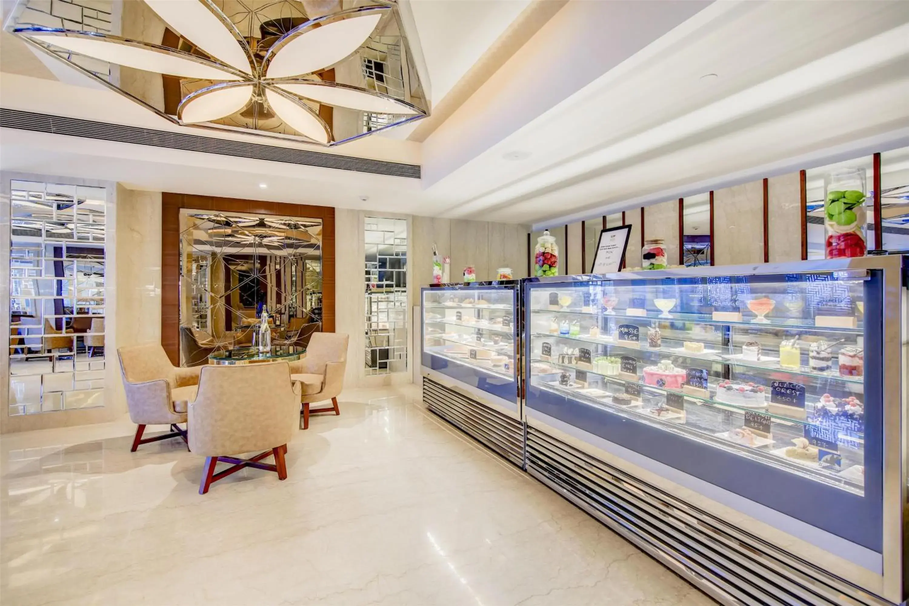 Restaurant/places to eat in Radisson Blu Gorakhpur Restaurant/places to eat in Radisson Blu Gorakhpur