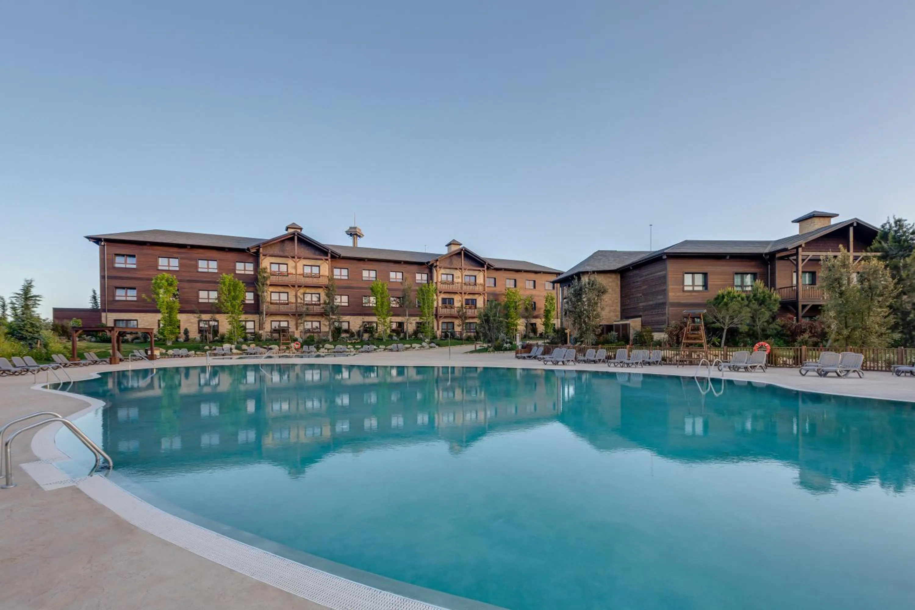 Swimming pool in PortAventura Hotel Colorado Creek - Includes unlimited access to PortAventura Park & 1 access to Ferrari Land