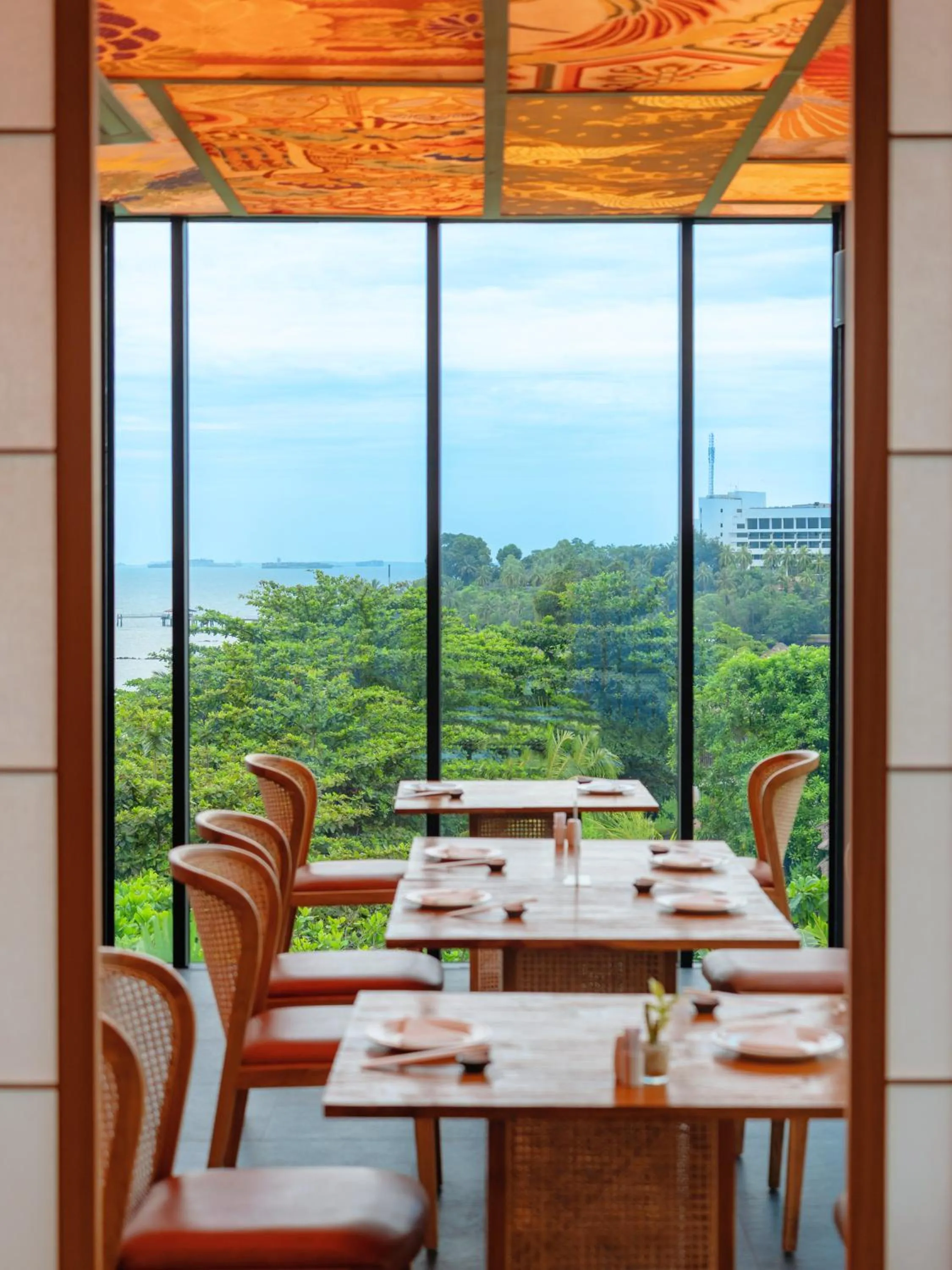 Restaurant/places to eat in Montigo Resorts Nongsa