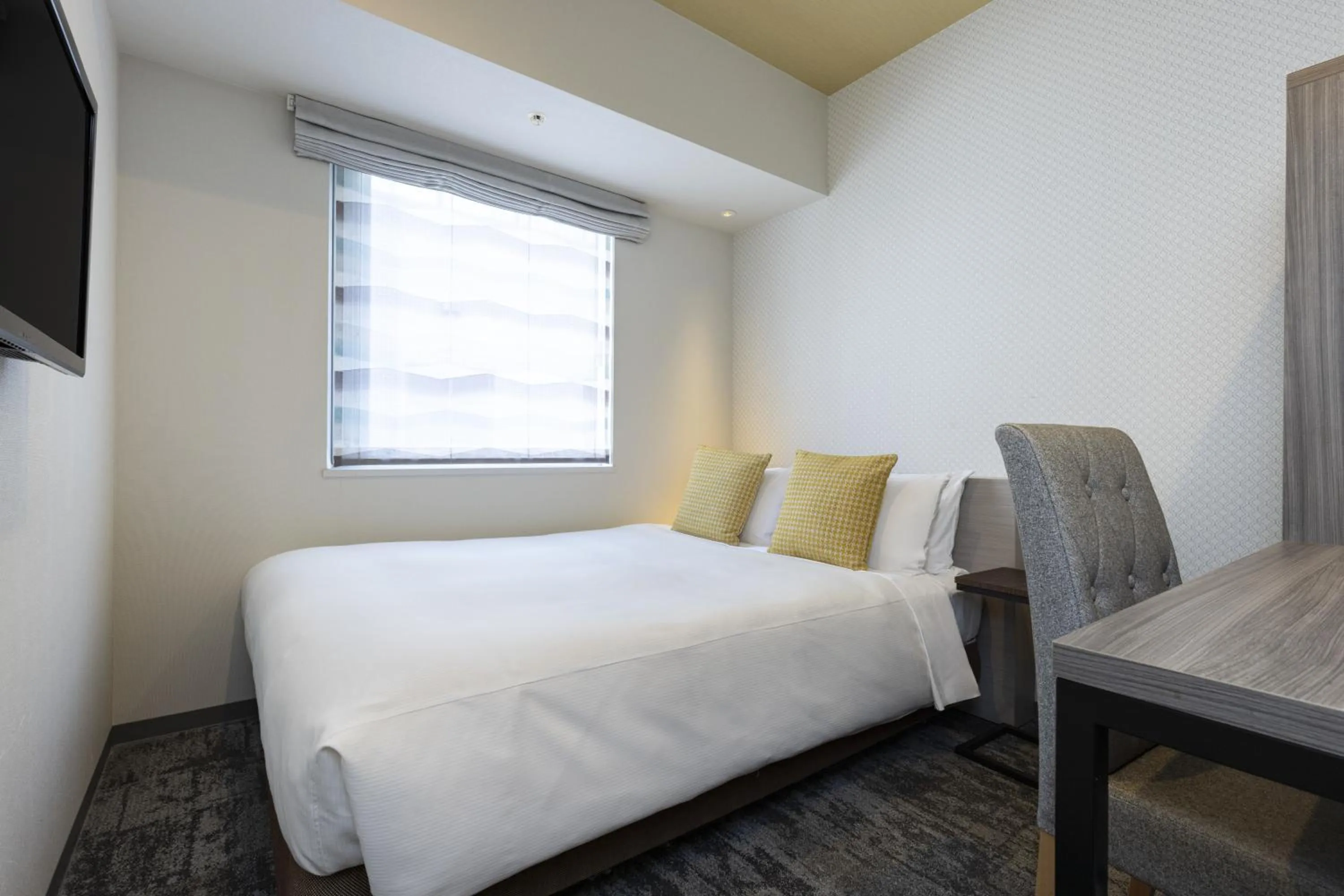 Photo of the whole room, Bed in Tokyu Stay Suidobashi