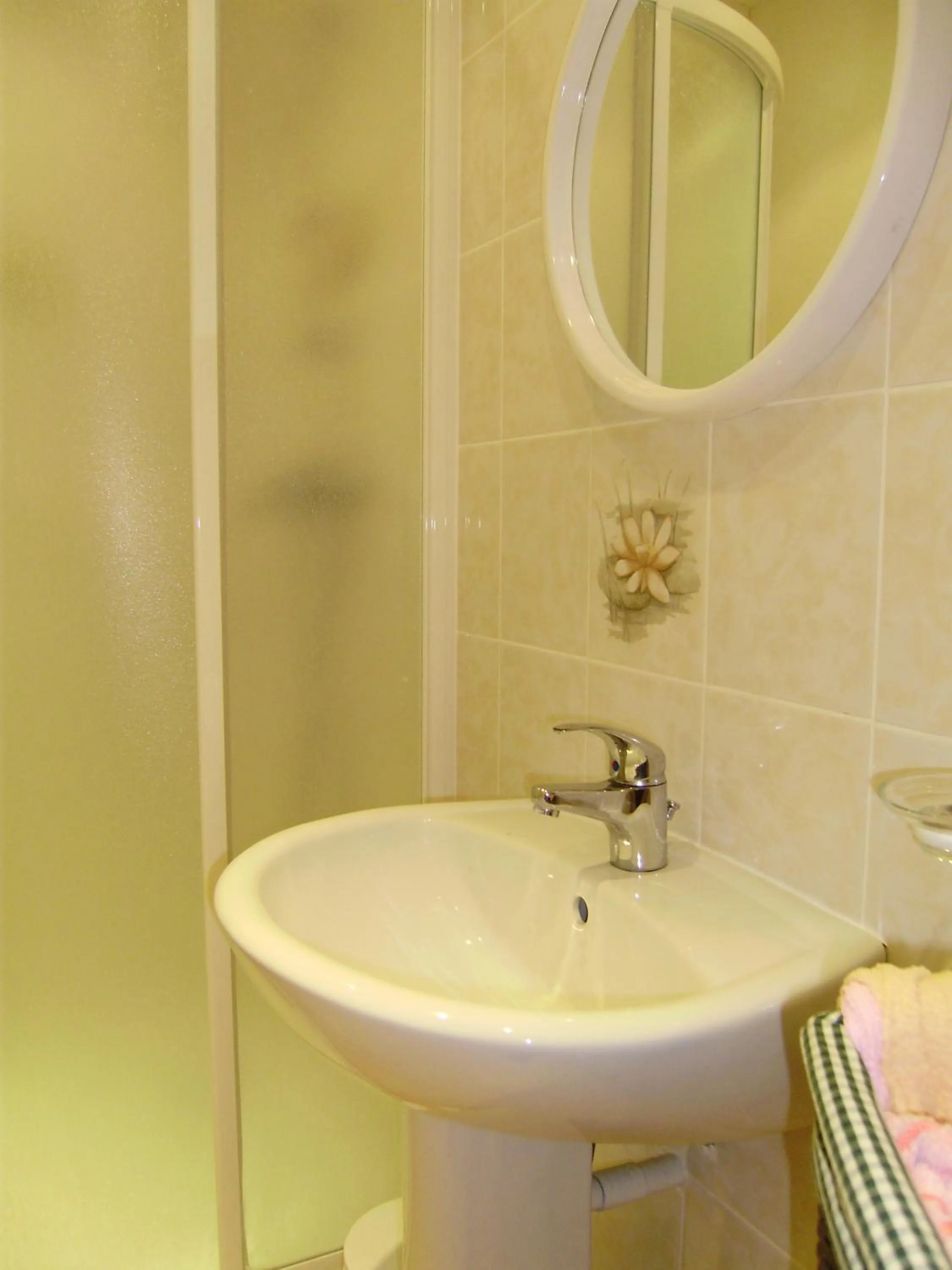 Shower in Chambres d'hôtes Air Marin