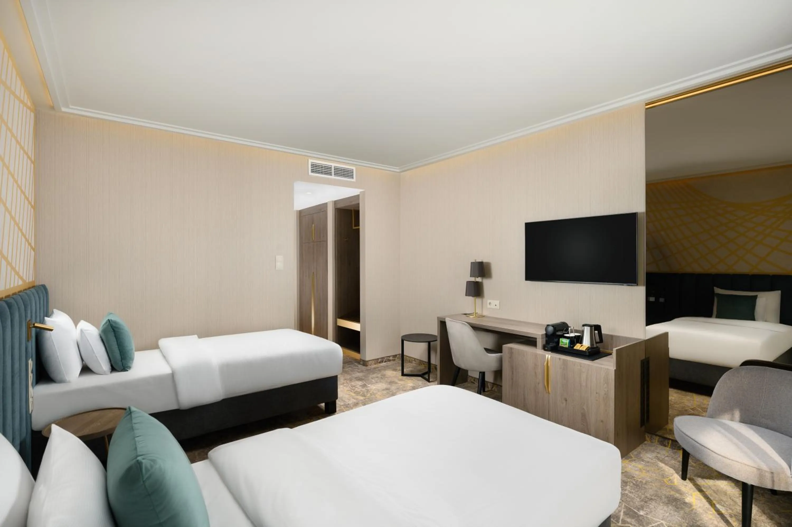 Bedroom, Bed in Kenese Bay Garden Resort & Conference