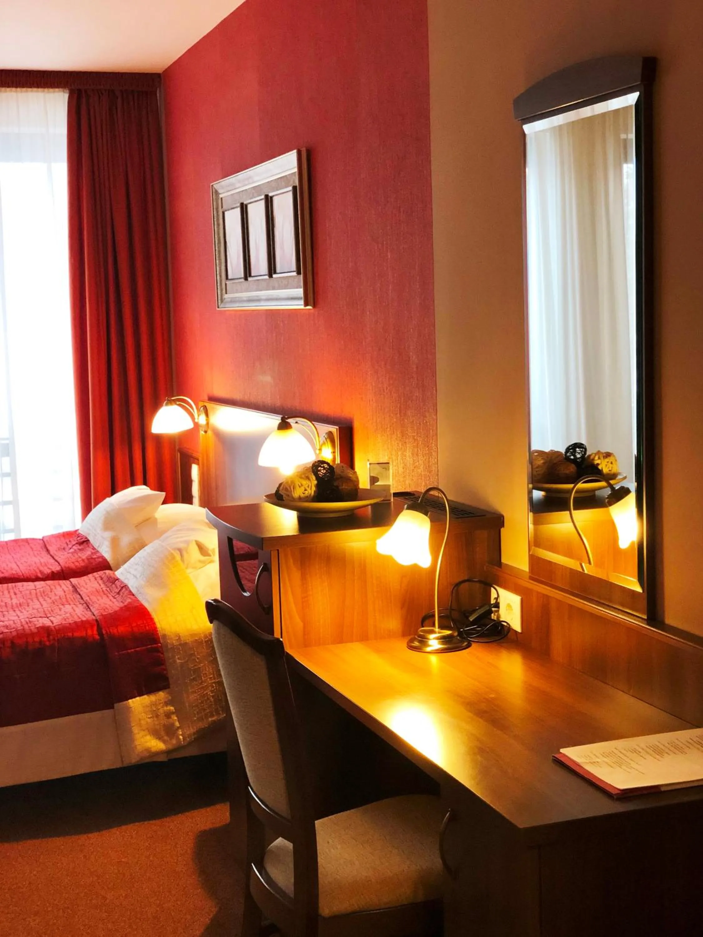 Deluxe Studio Apartment - single occupancy in Ambrózia Étterem és Panzió