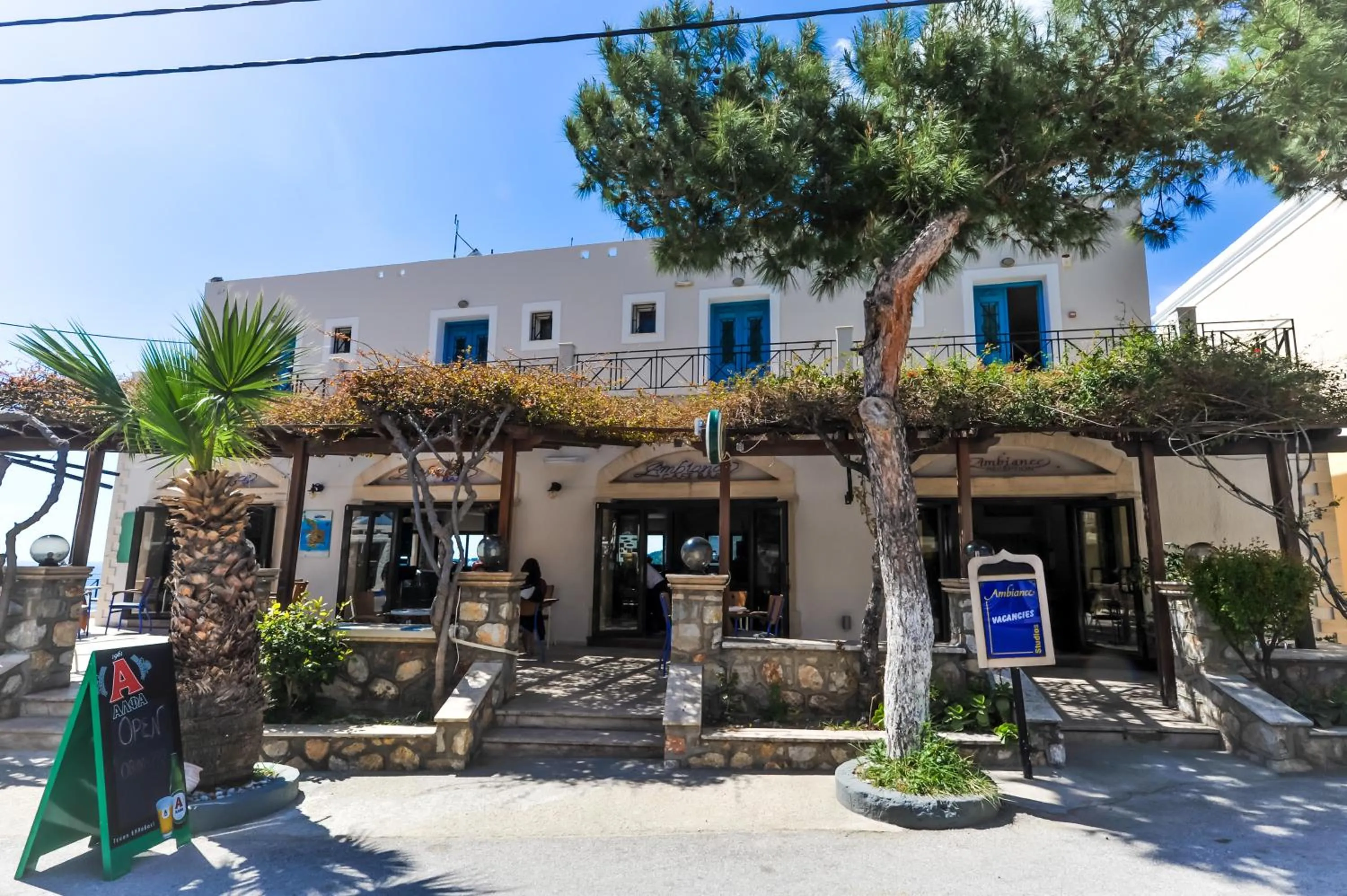 Facade/entrance in Ambiance Studios