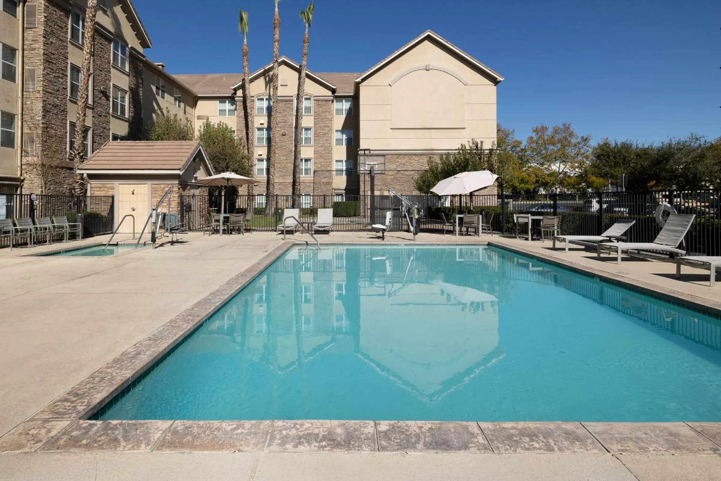 Pool view in Homewood Suites by Hilton Ontario Rancho Cucamonga