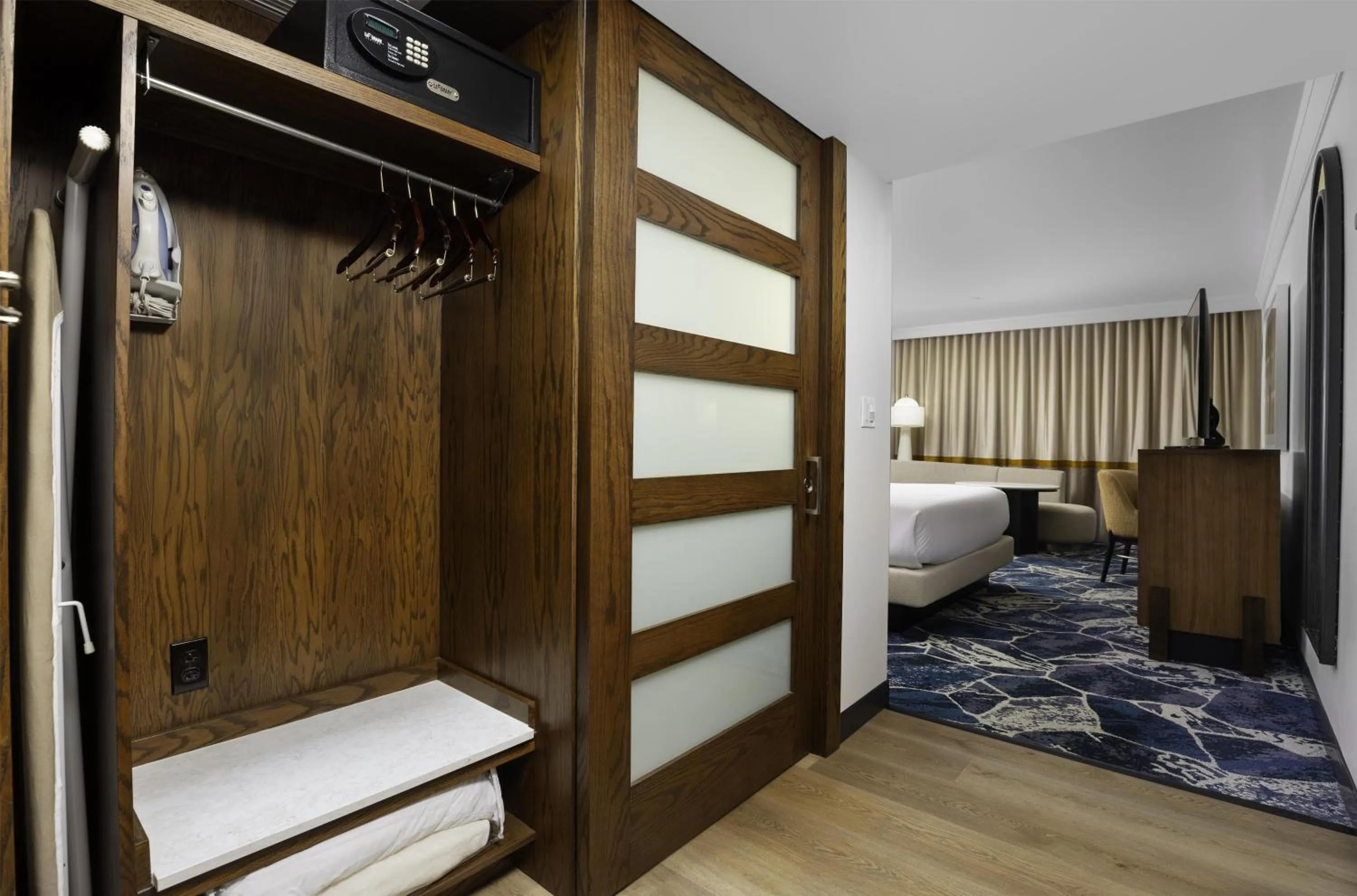 Bed in Hilton Palacio del Rio