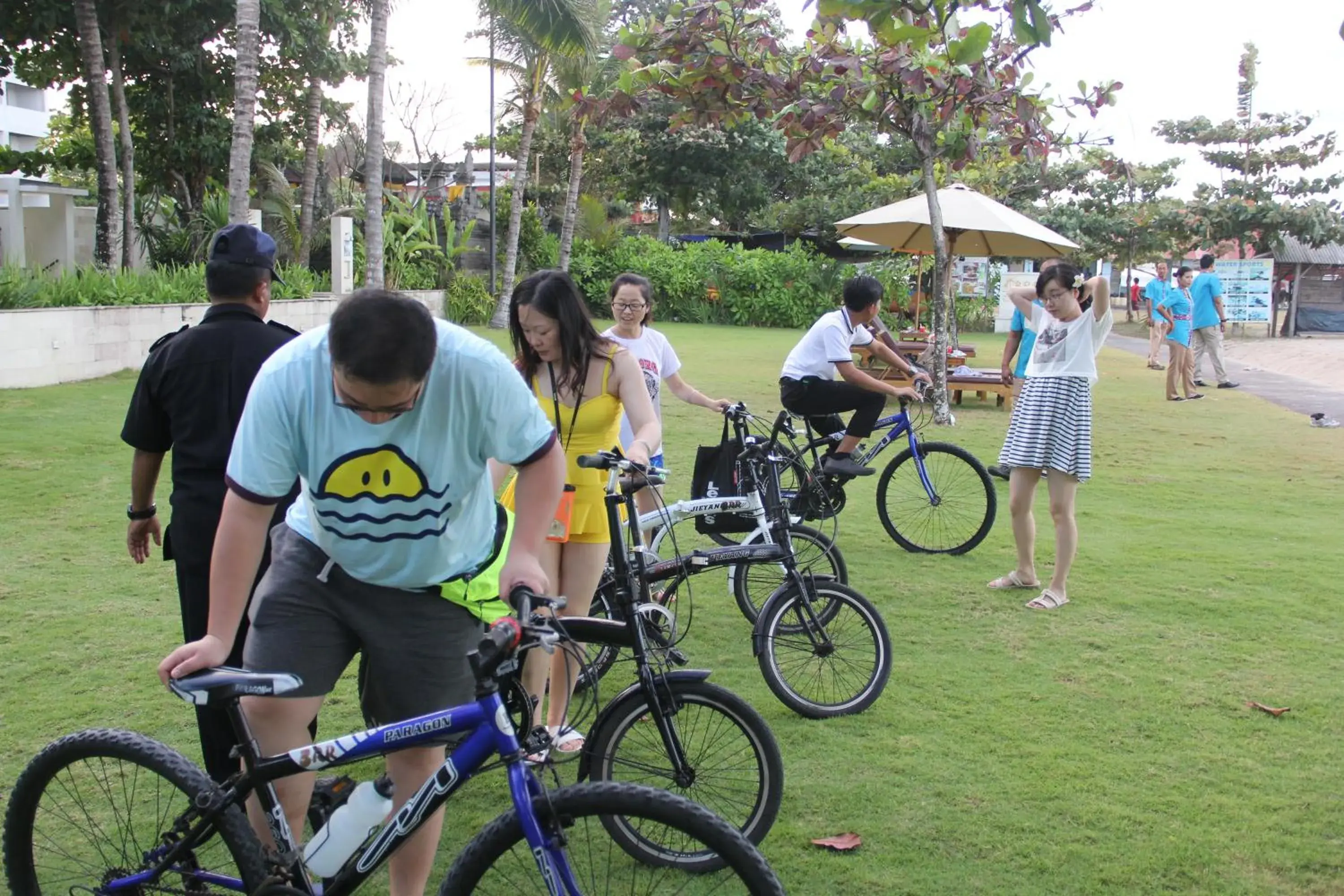 Cycling, Biking in Bali Relaxing Resort and Spa