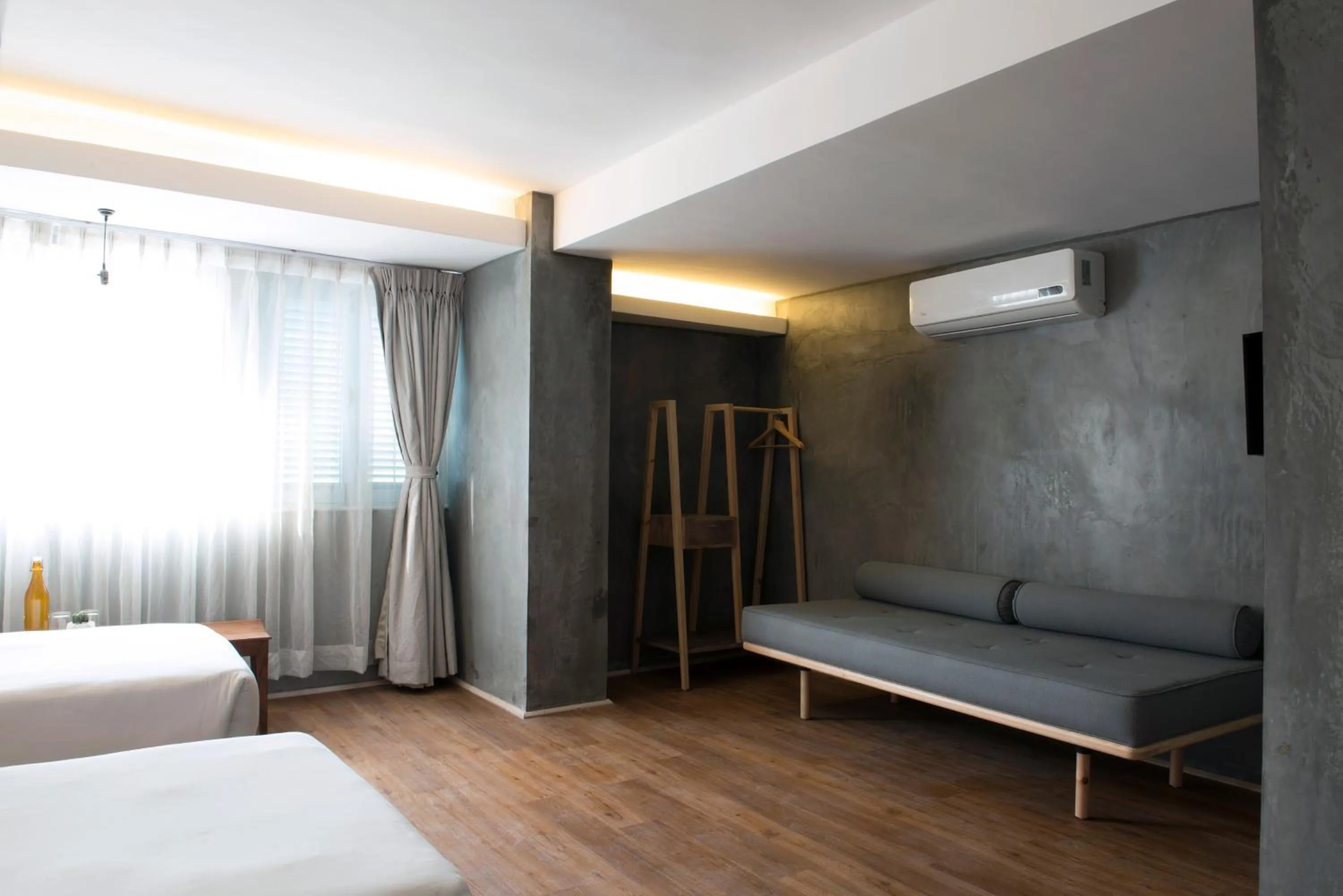 Bed in Potala Guest House