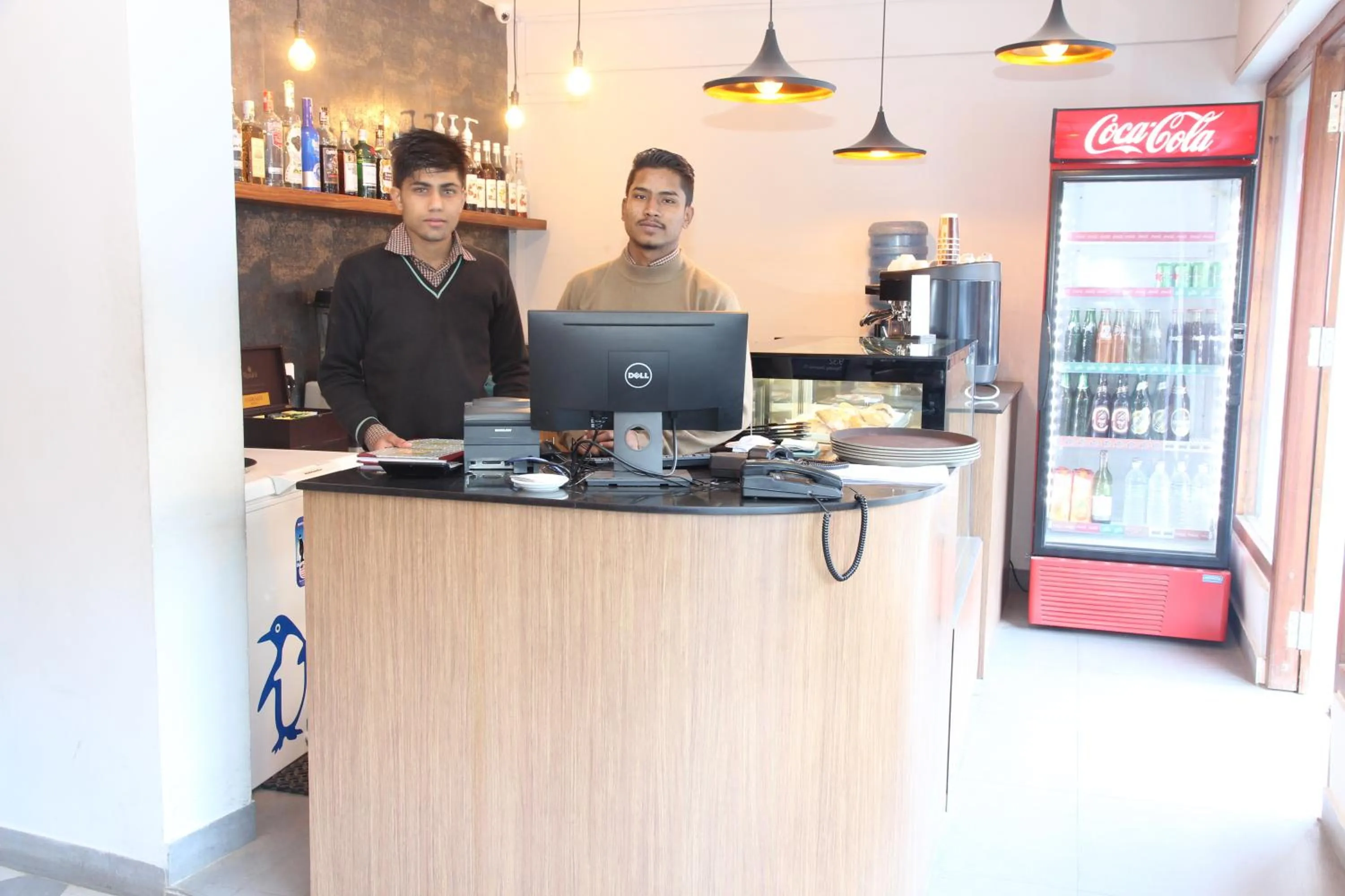 Restaurant/places to eat in Potala Guest House