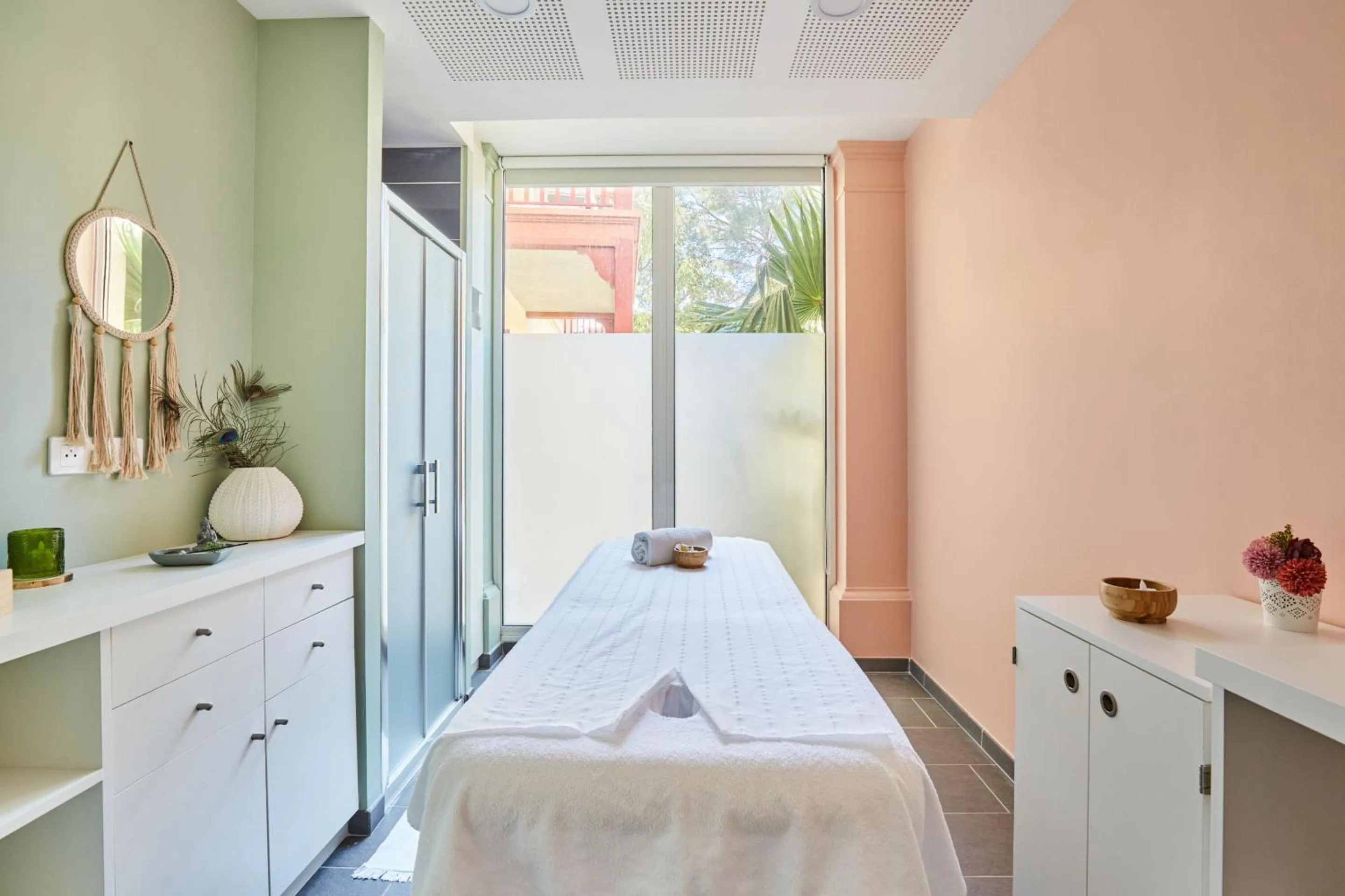 Spa and wellness centre/facilities, Bed in Odalys Résidence et Spa Les Canissons
