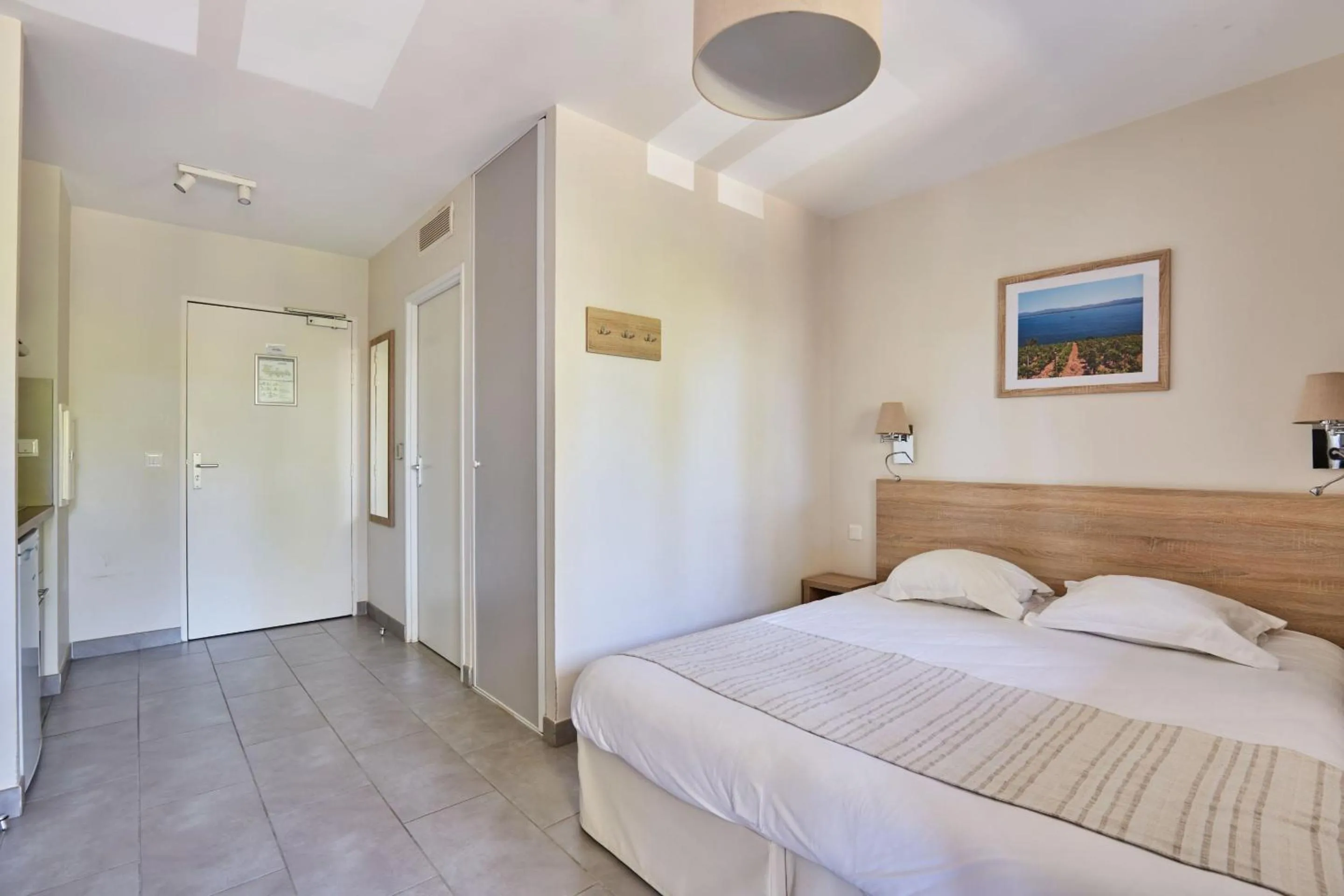 Bedroom, Bed in Odalys Résidence et Spa Les Canissons