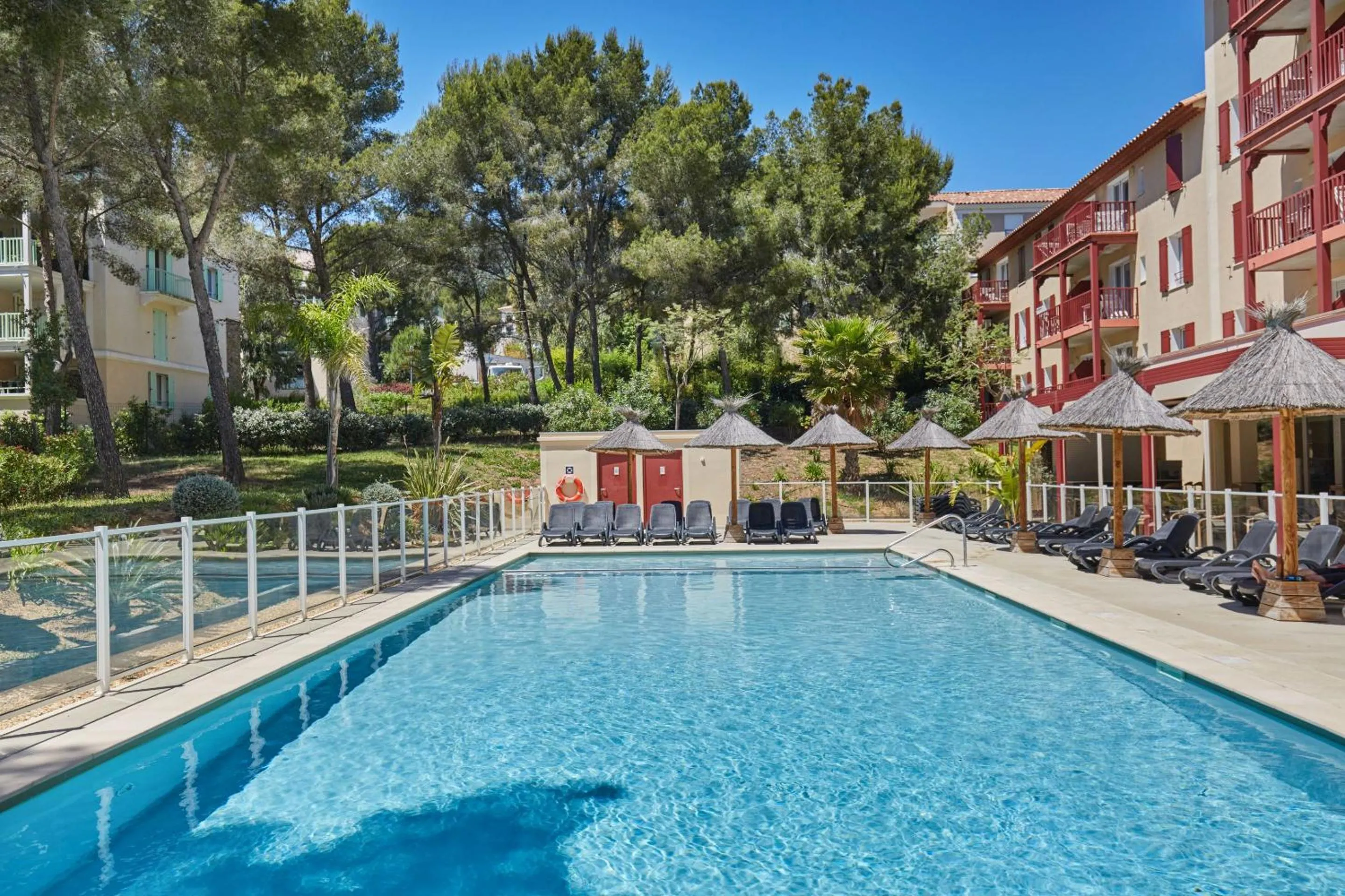 Swimming pool in Odalys Résidence et Spa Les Canissons